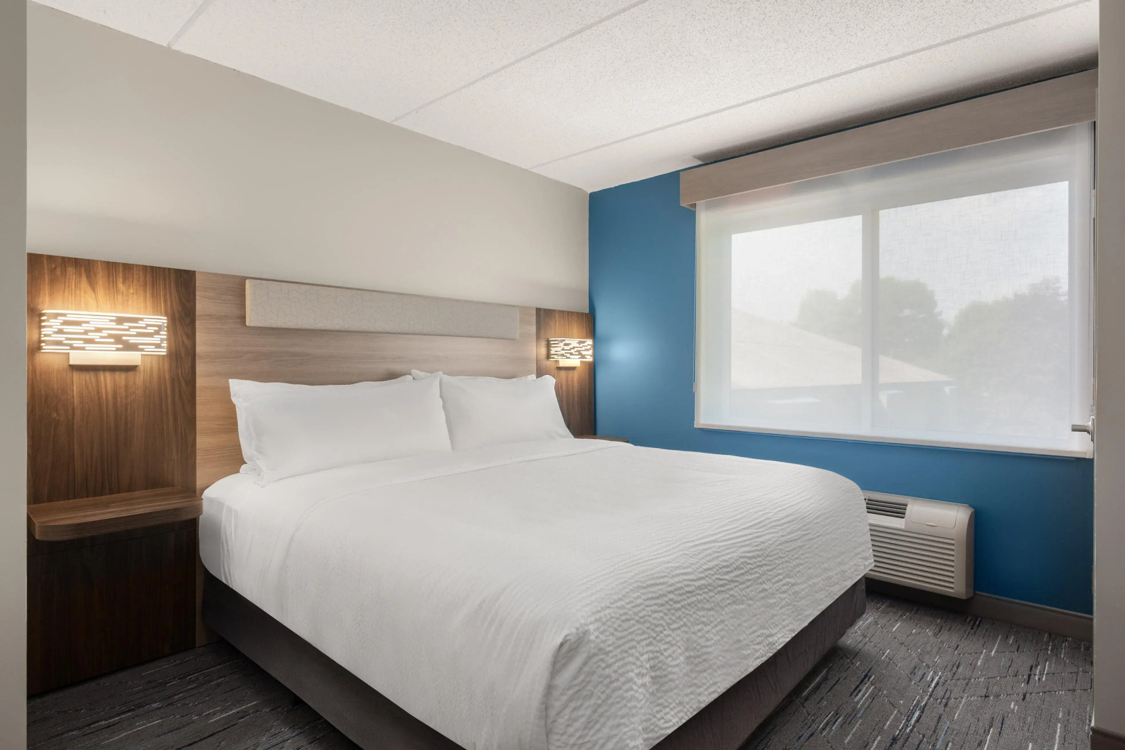 Holiday Inn Express & Suites Hawthorne Elmsford North by IHG