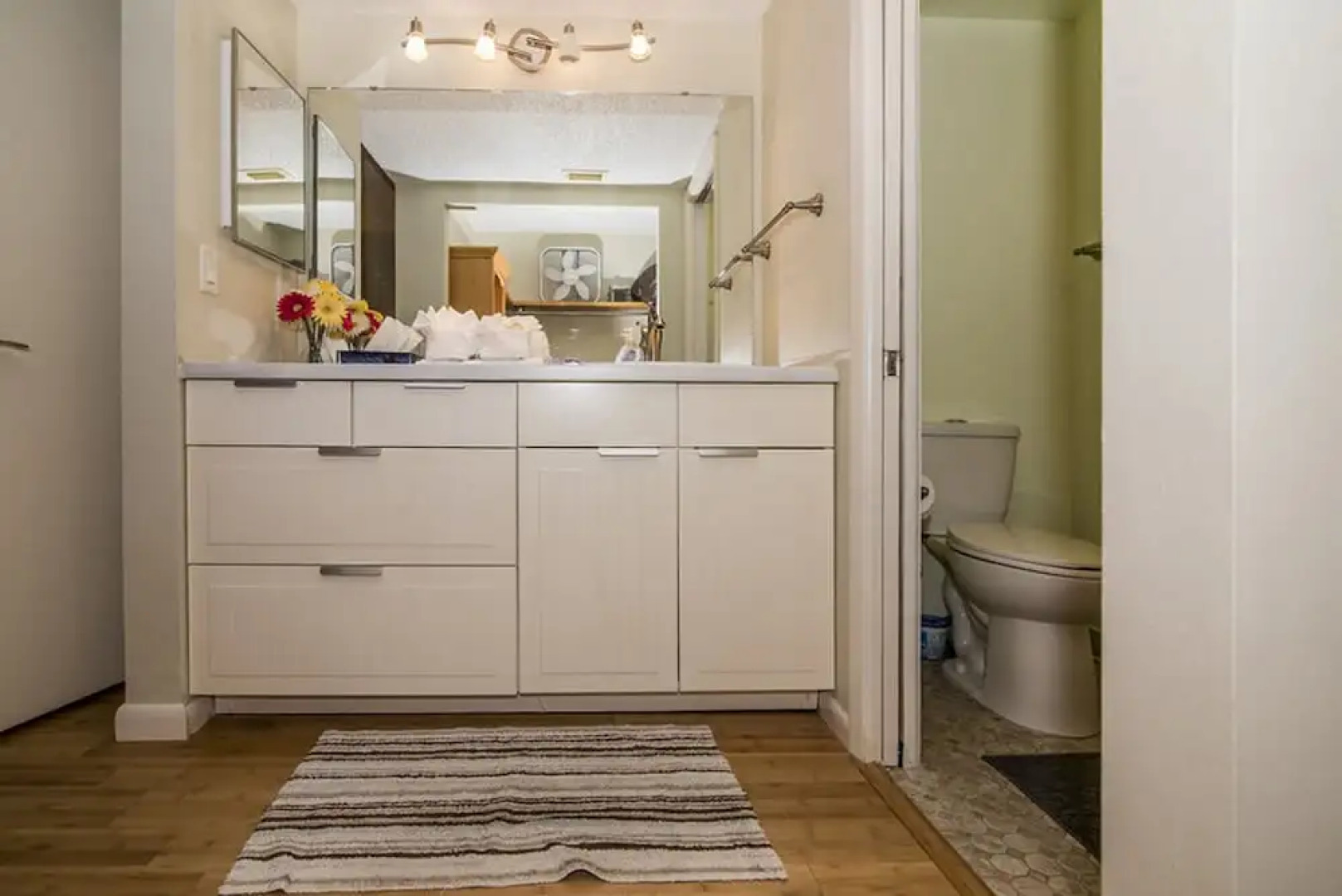 Shorewalk Condo 104 15min to Beach