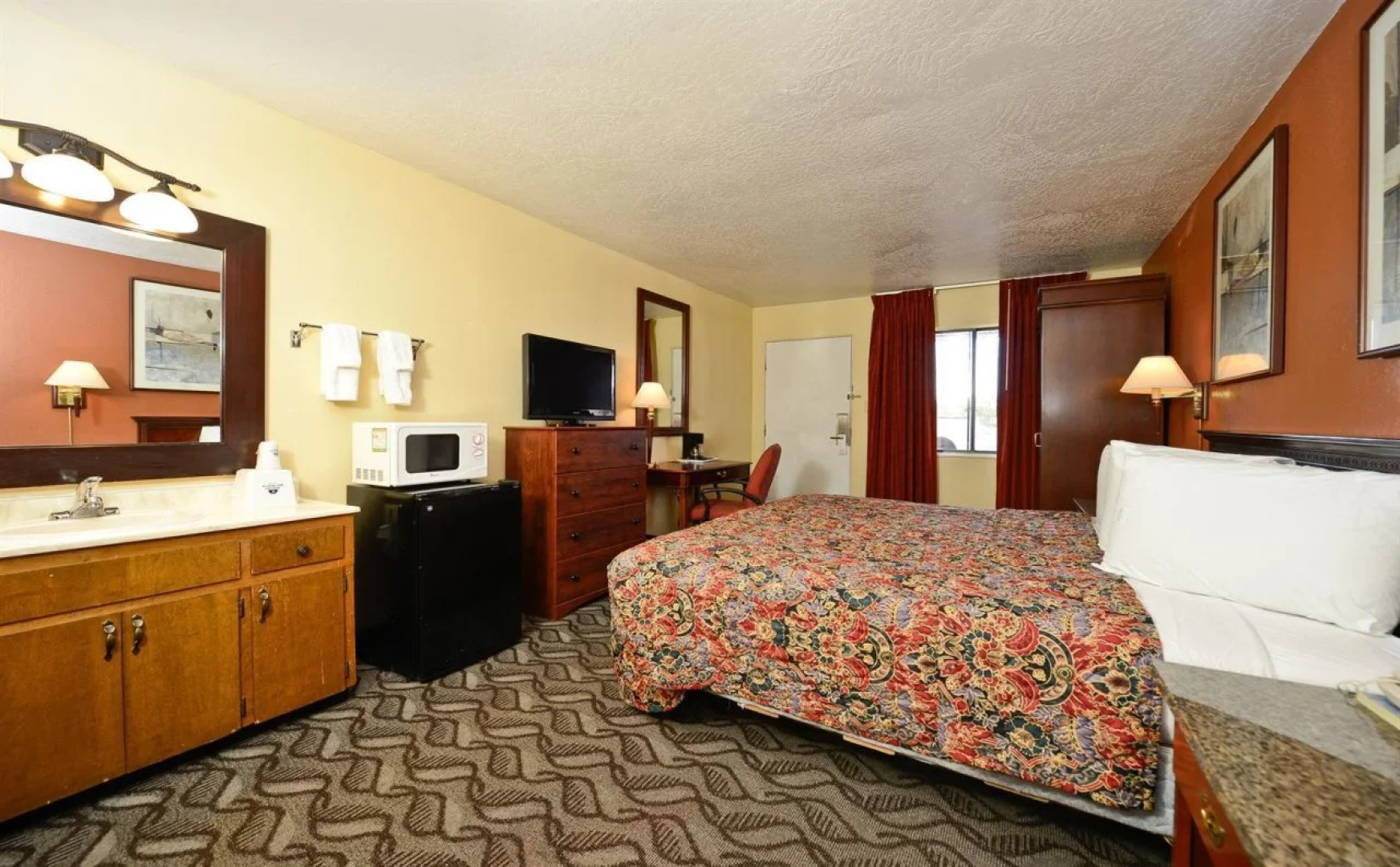 Vernals Best Value Inn