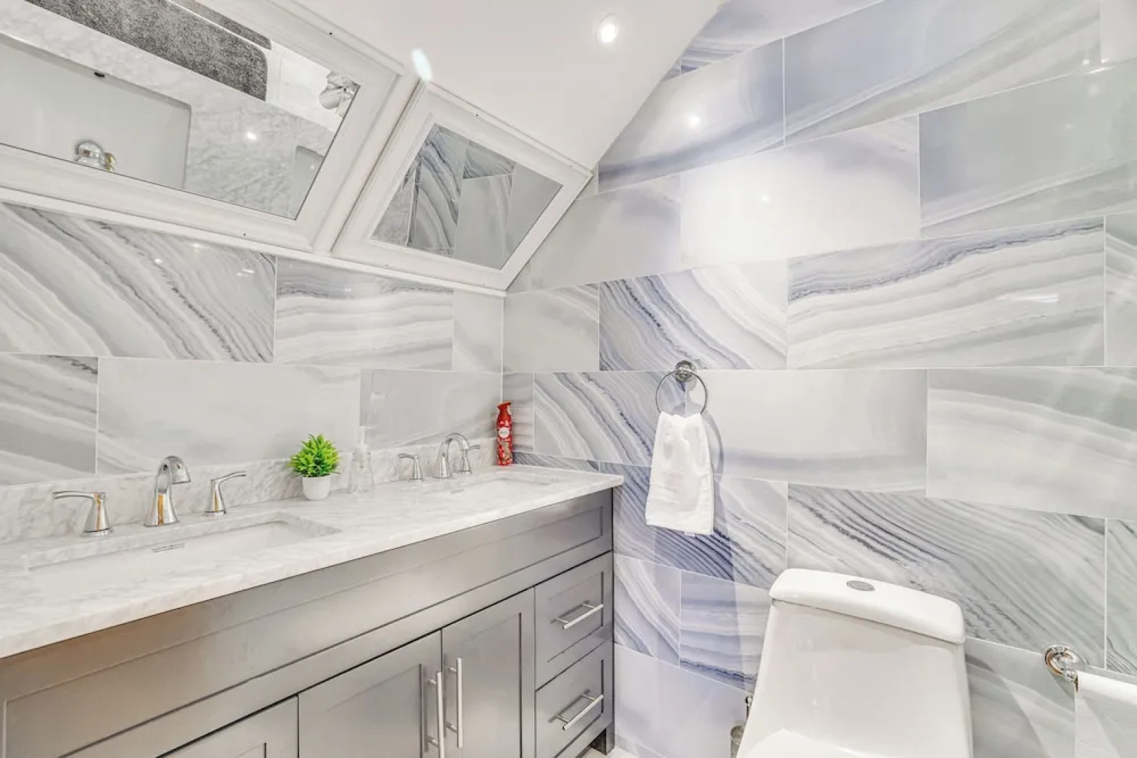 Spacious Retreat 7 Mi to Tobyhanna State Park!