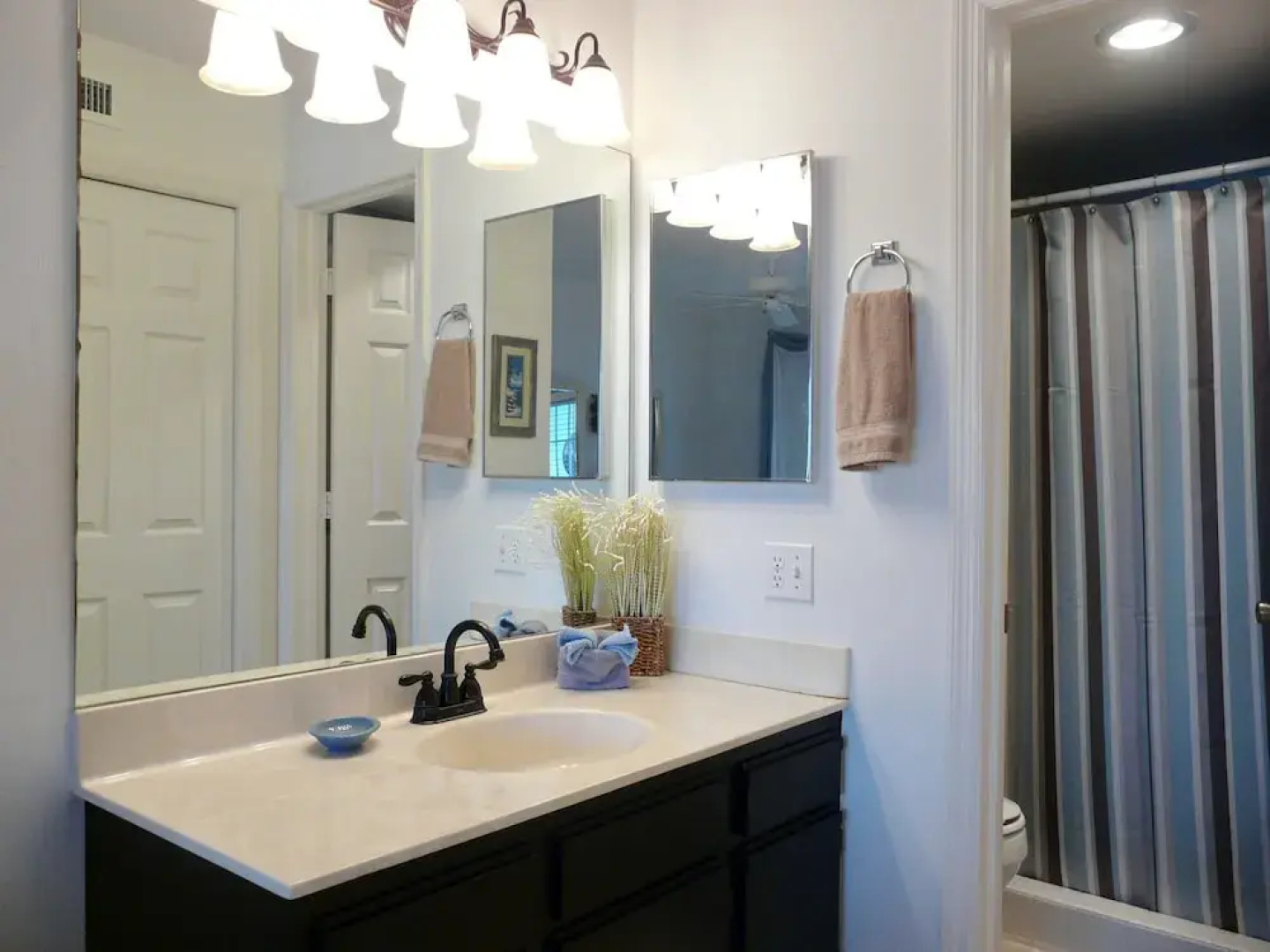 1165 Mainsail Drive, Unit 602