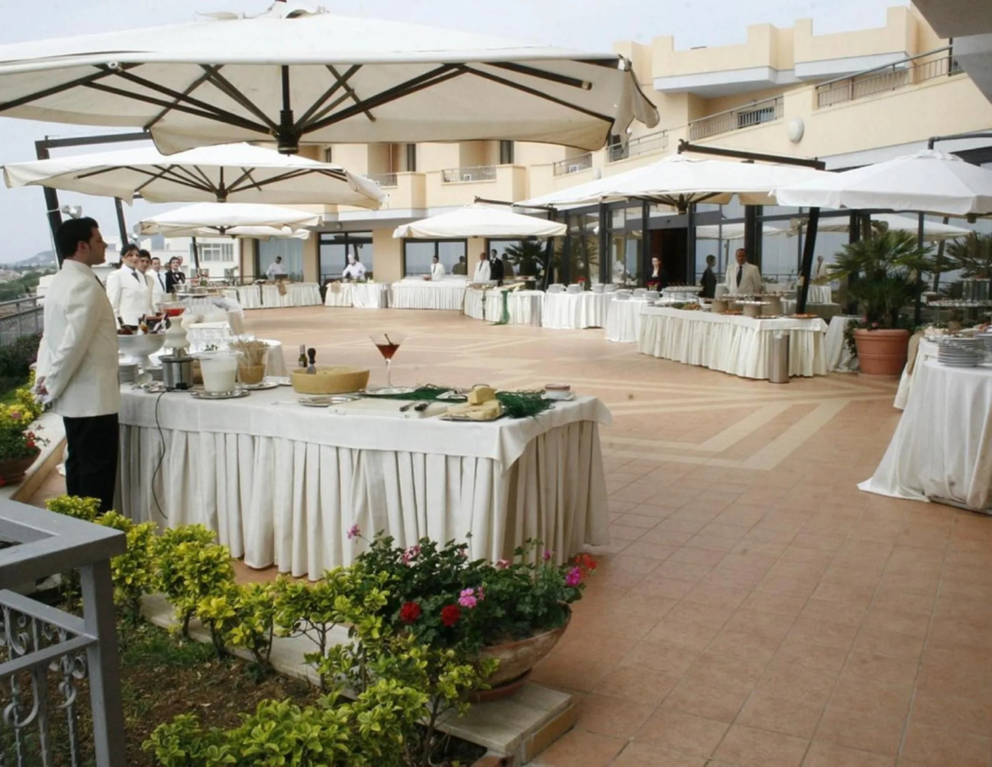 Отель Nettuno Palace