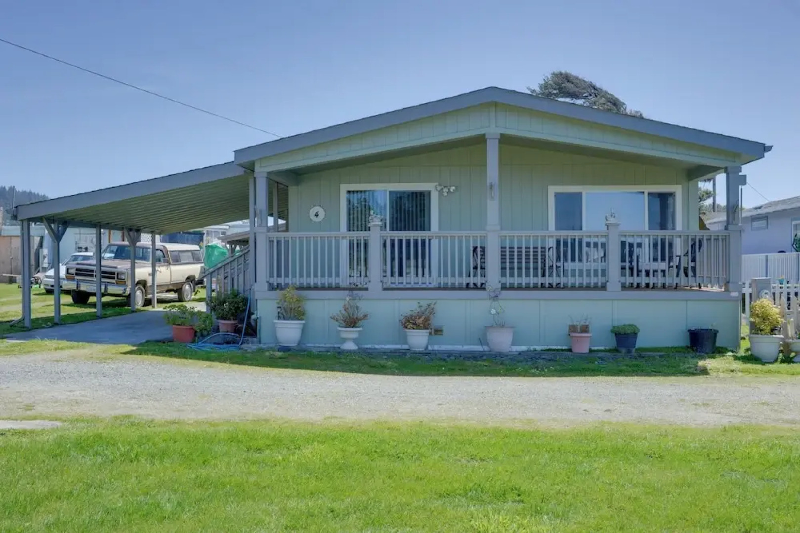 Smith River Home w/ Boat Launch & Ocean Views