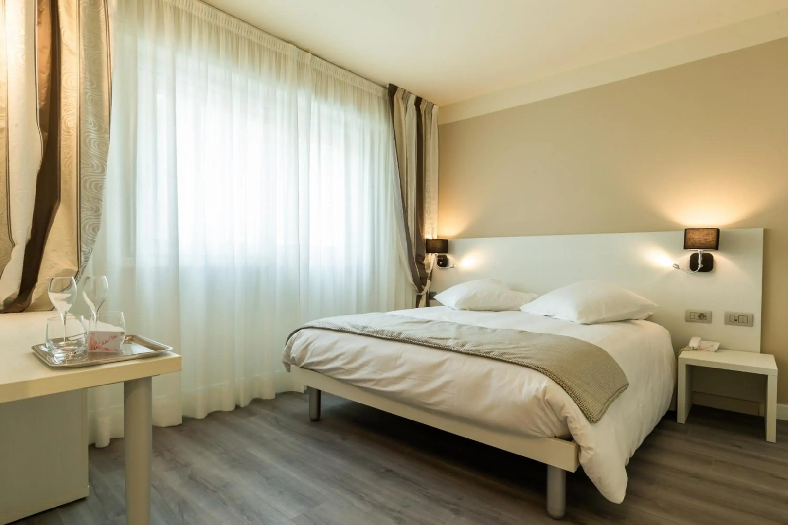 La Dolce Vita Hotel
