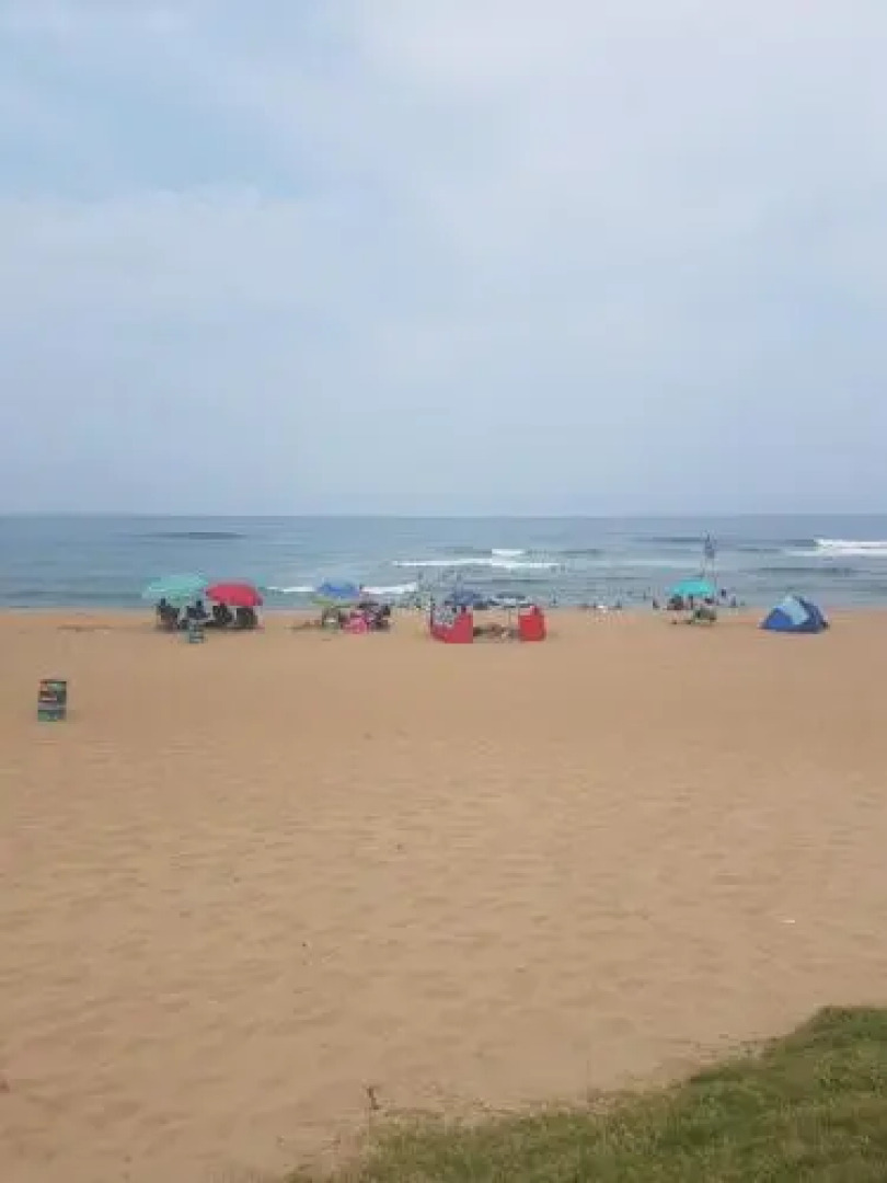 Beach frond apartment