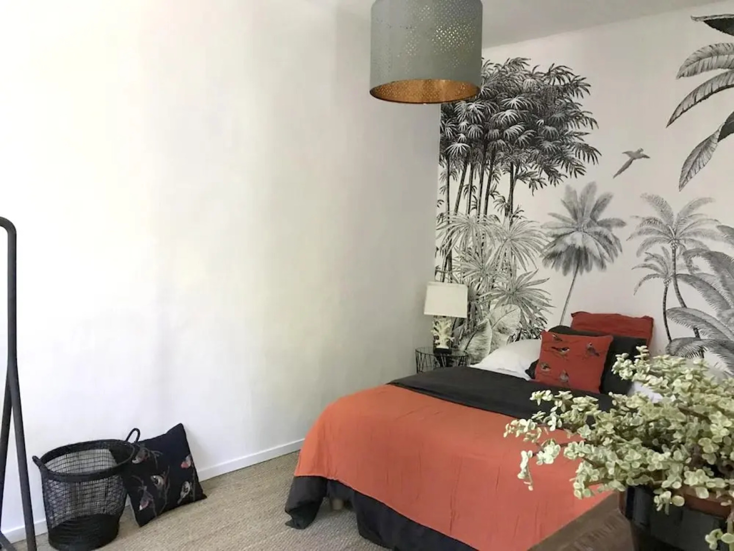 Apartment With 2 Bedrooms in Forcalquier, With Wifi