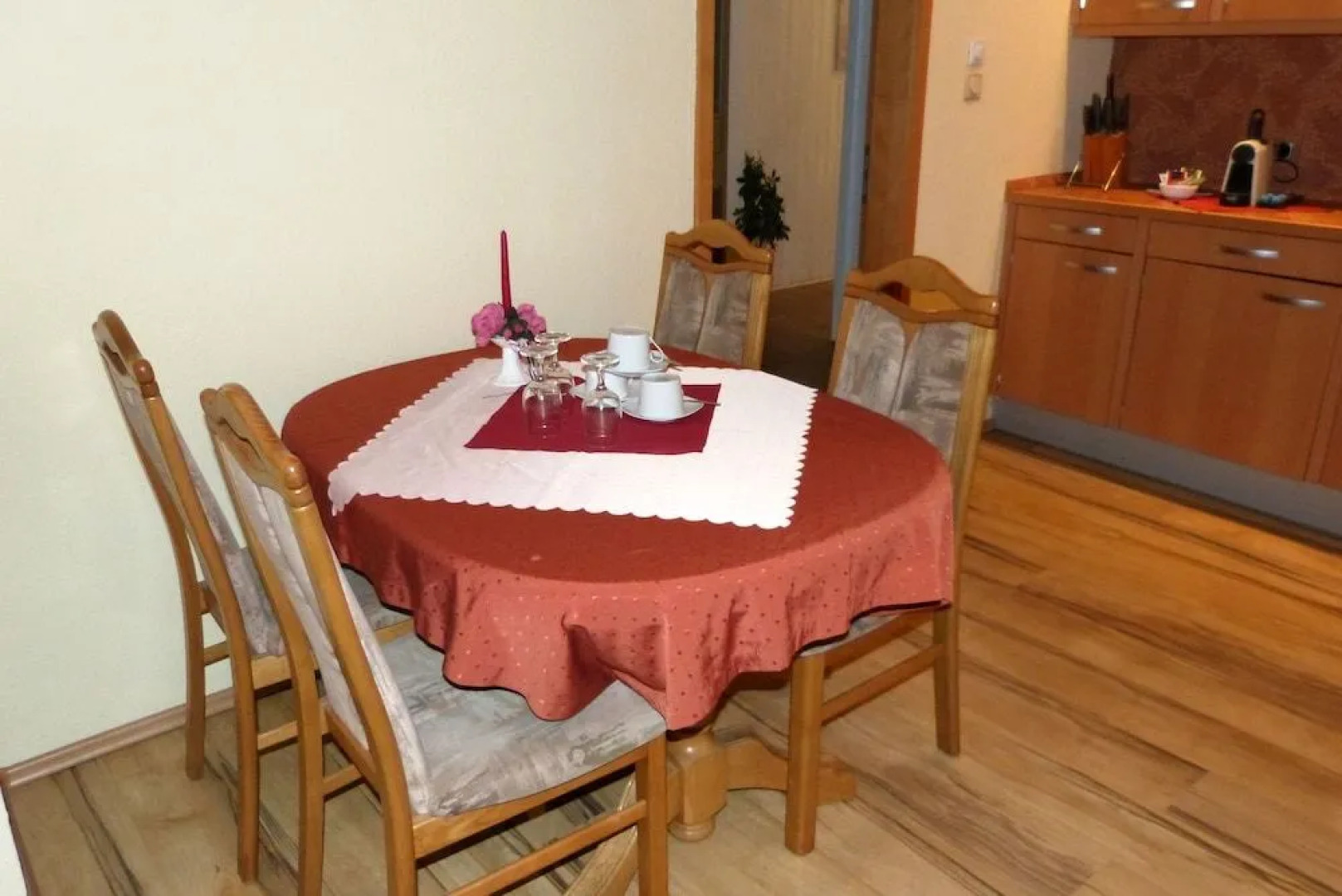 Messe-Zimmer TuS-Treff