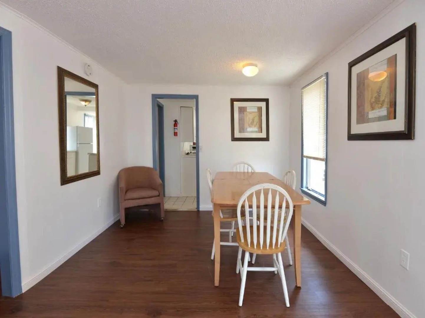 Shore Beach Houses - 52 - 402 Porter Avenue