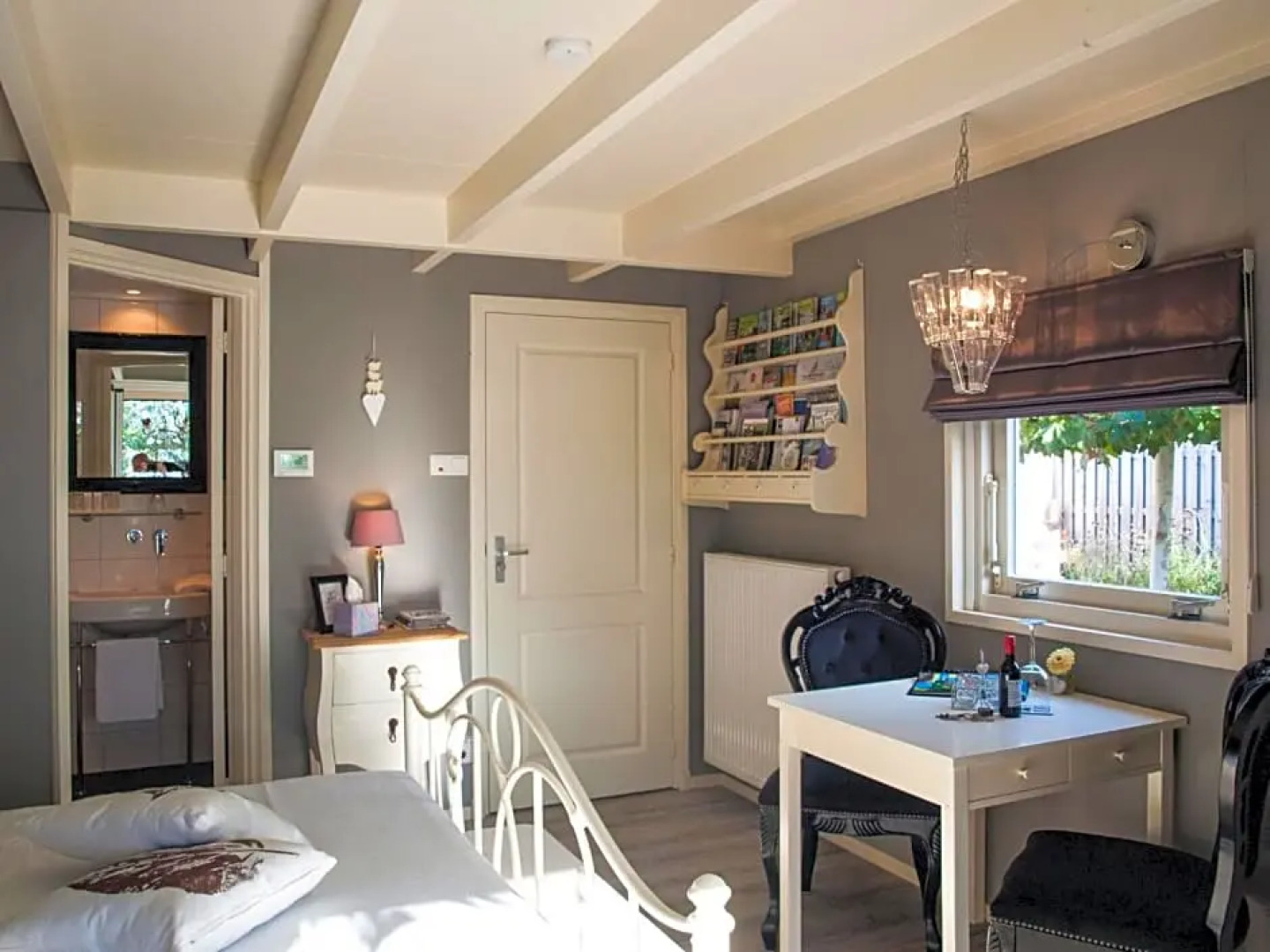 Bed & Breakfast De Schuur Inn