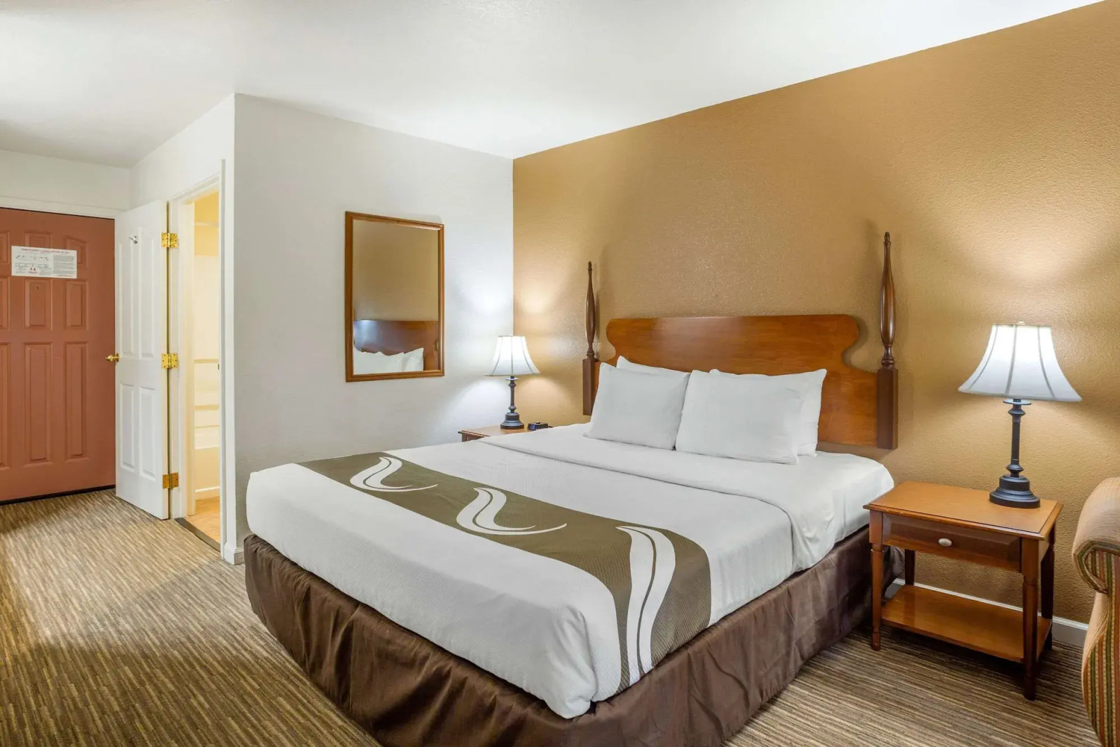 Quality Inn & Suites Tulare