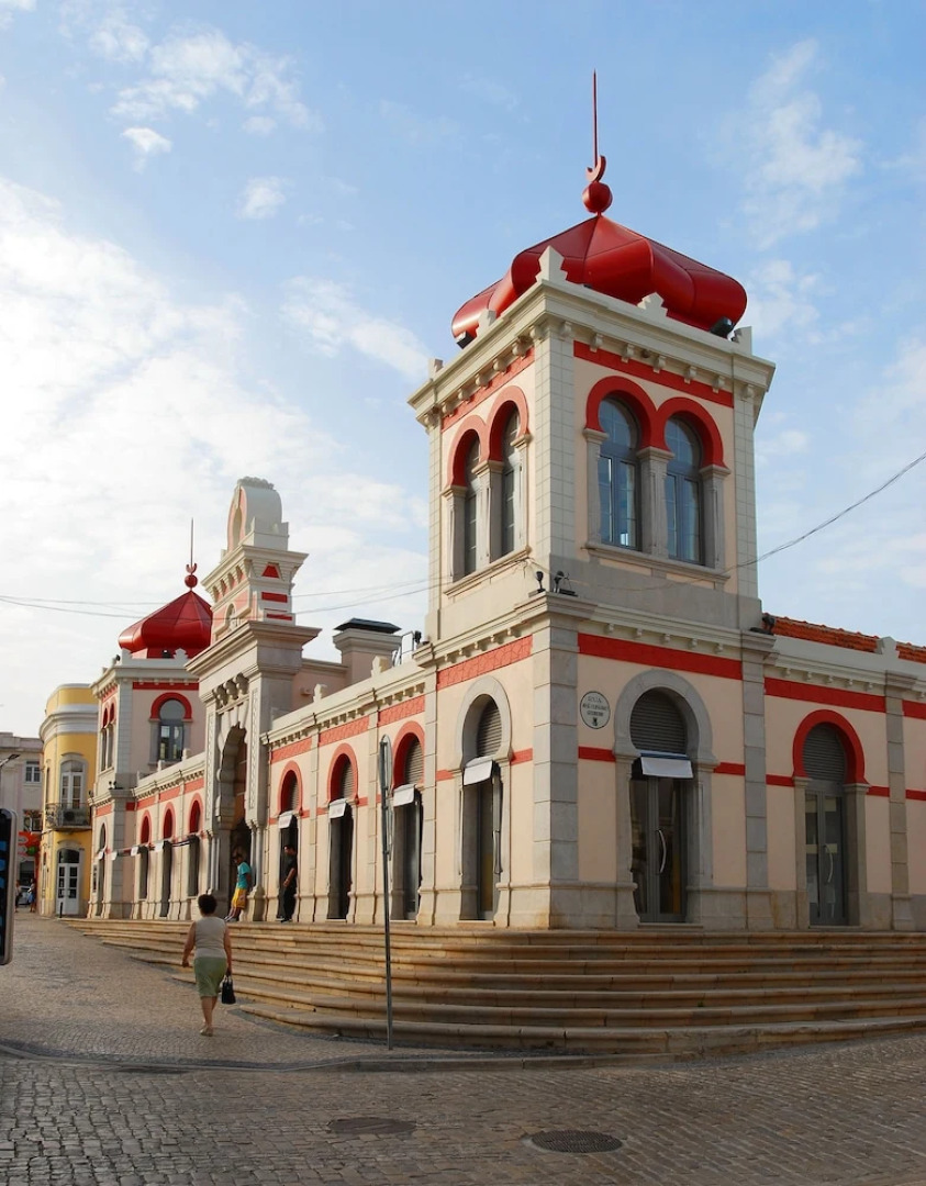 Marina Plaza by Garvetur