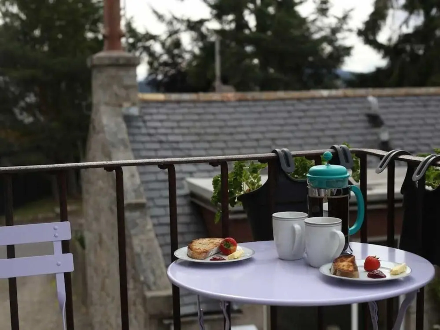 High Terrace Apartment