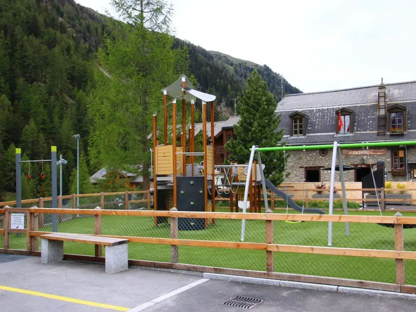 Luxe Apartment Near ski Lift