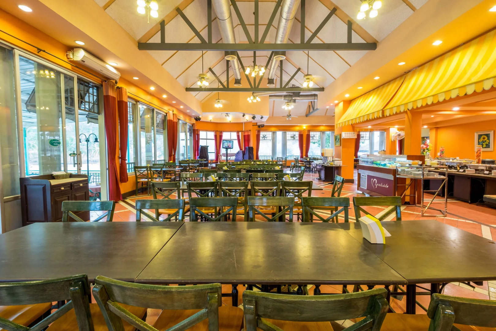 Brookside Valley Resort