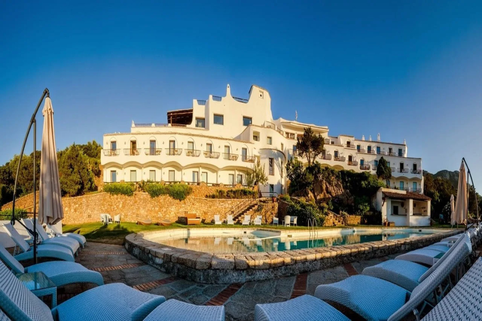 Hotel Luci di La Muntagna