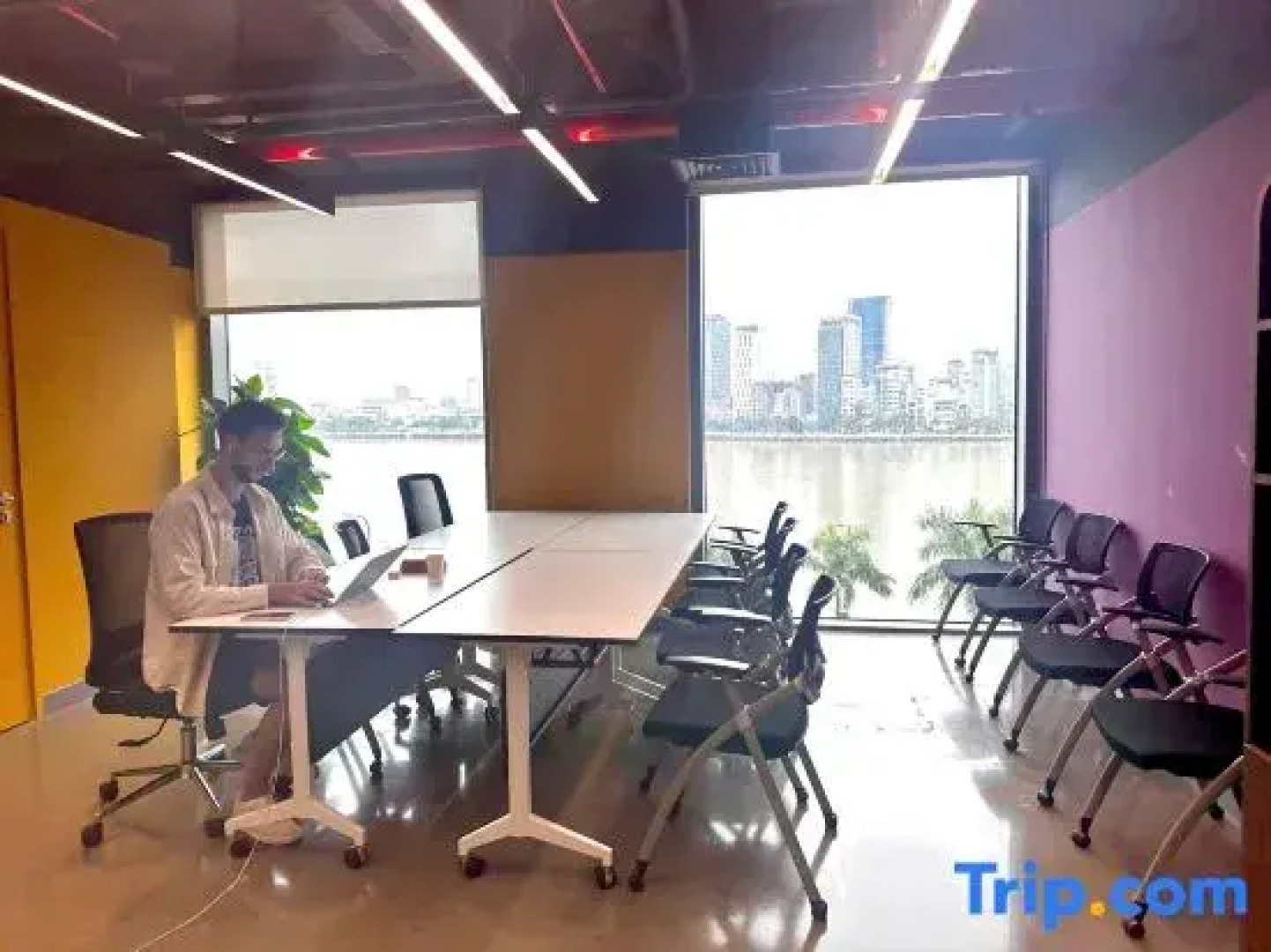 Wink Hotel Danang Riverside, Unscripted by Hyatt