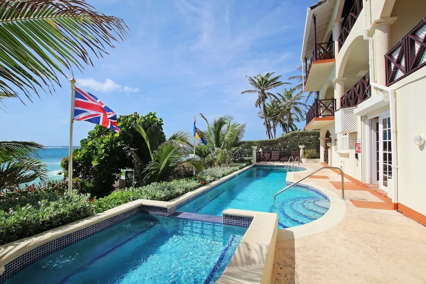 Oceanfront 2-bed Apt With Pool Near Surfing - Rosalie #2 2 Bedroom Apts by Bluescape