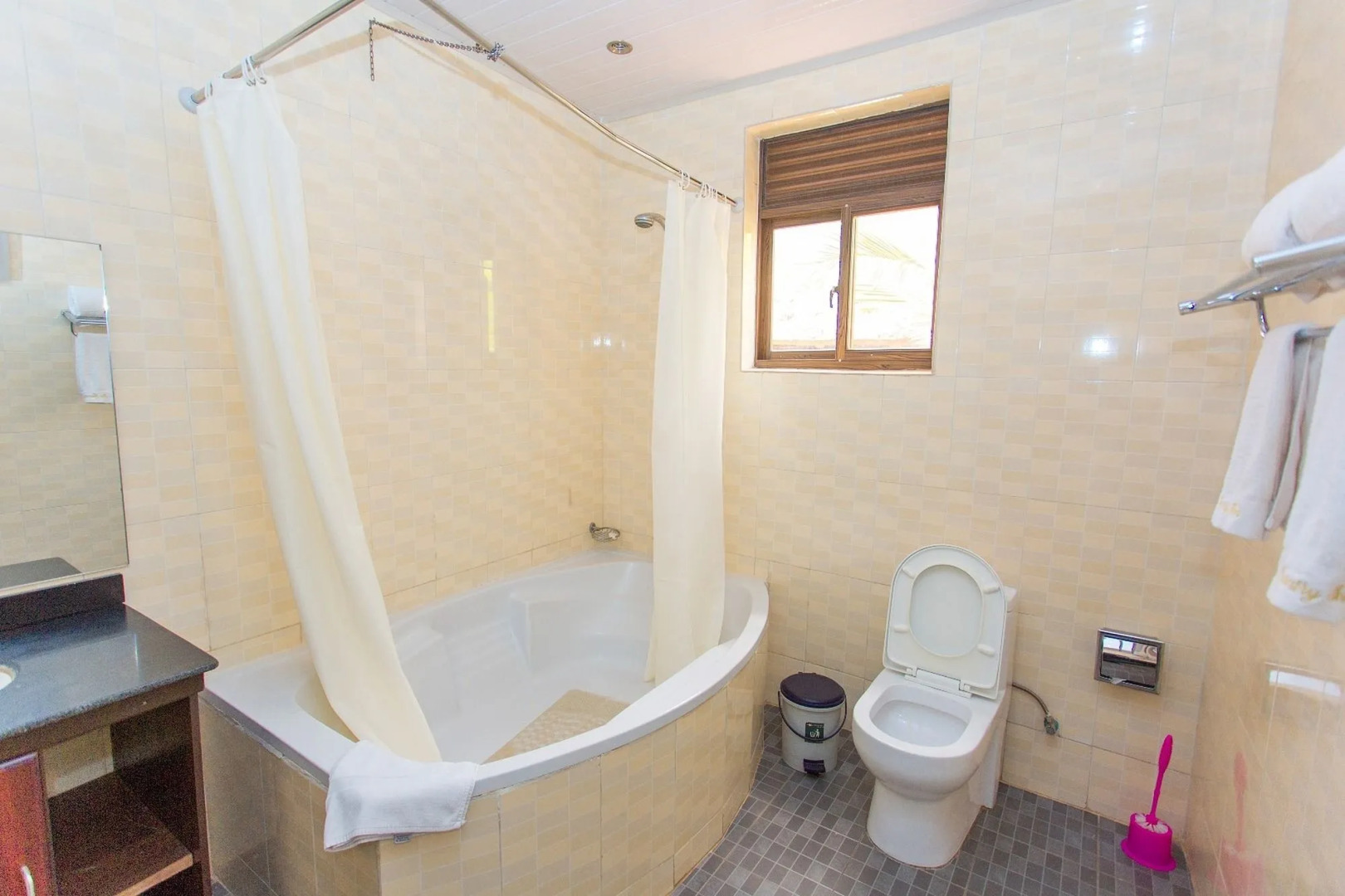 The Country Inn Hotel