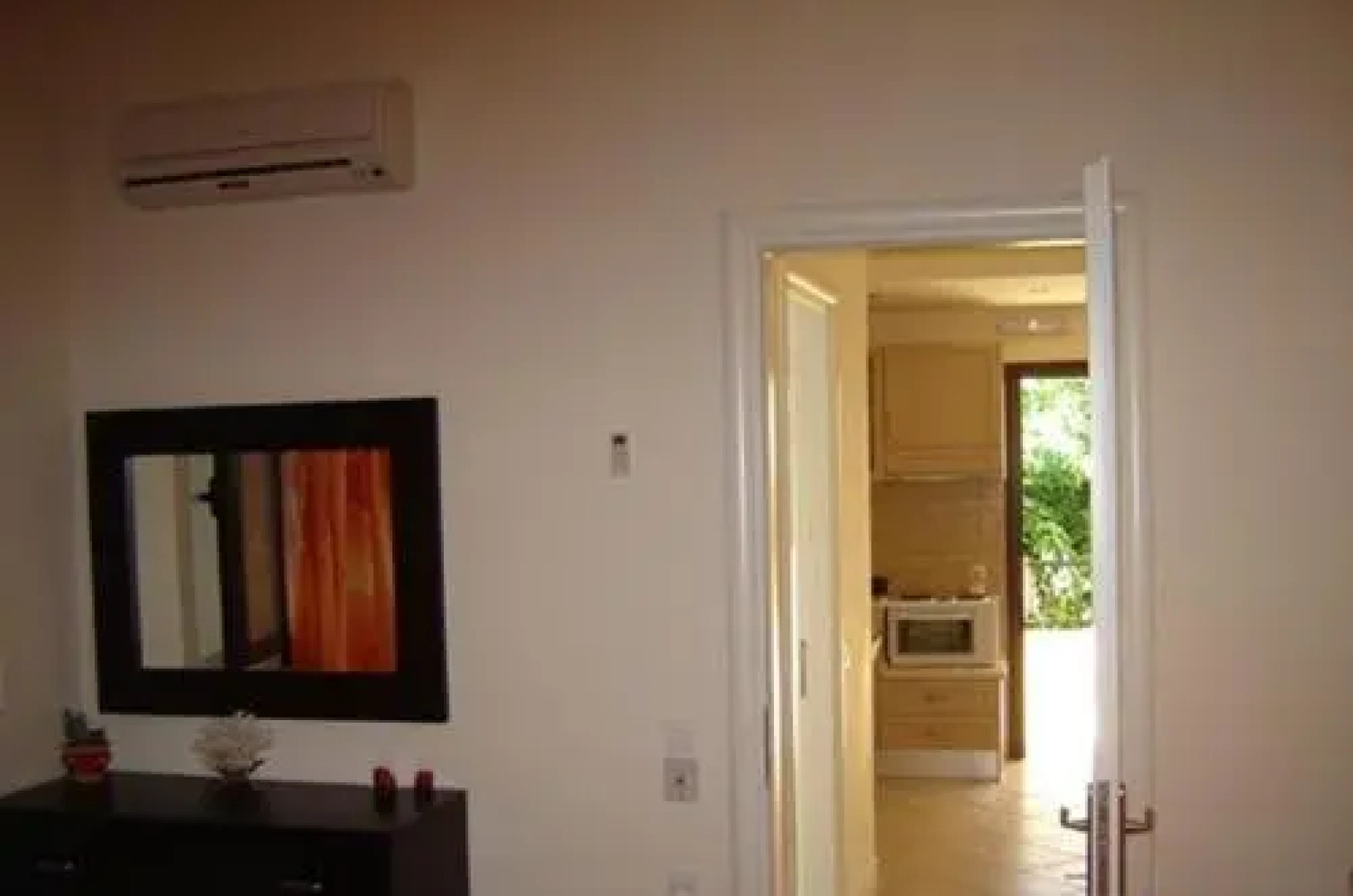 Angelique Apartments