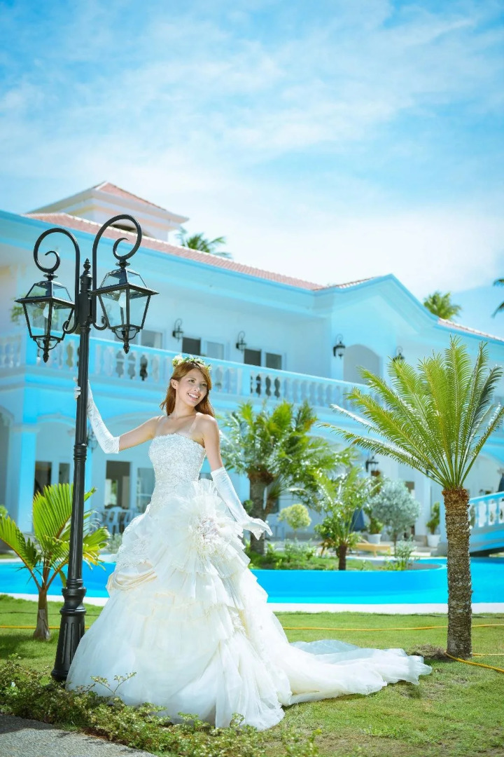 Casa Blanca by The Sea