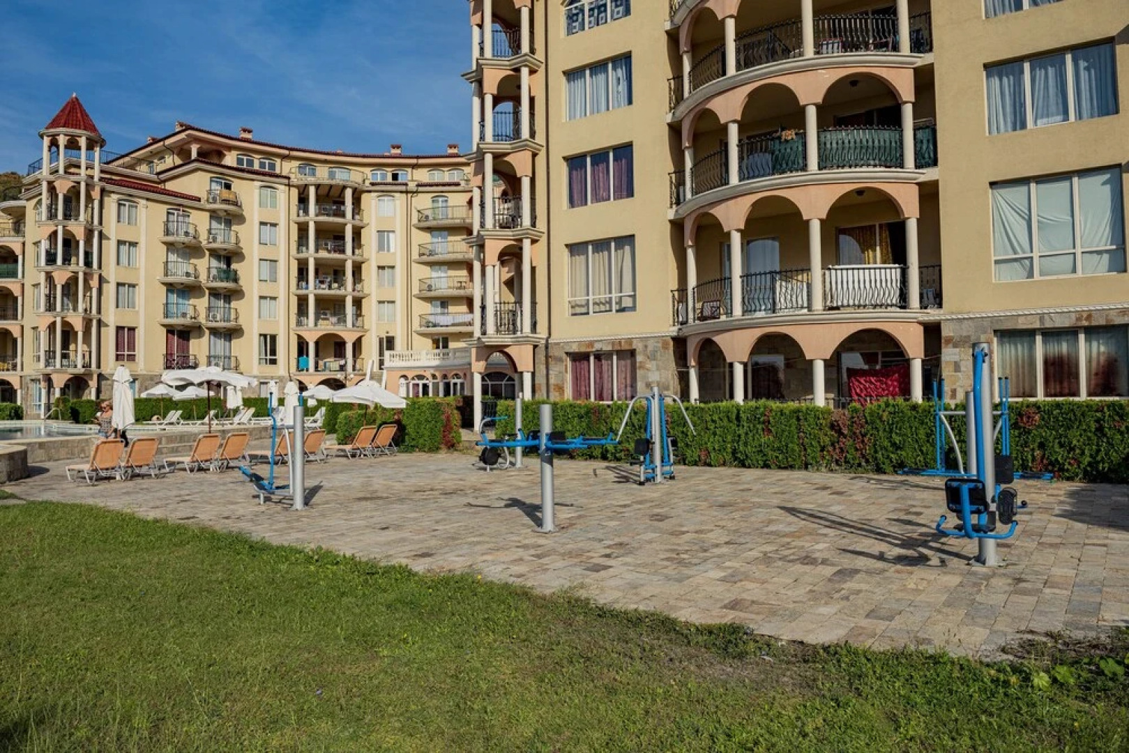 Menada Negresco Apartments