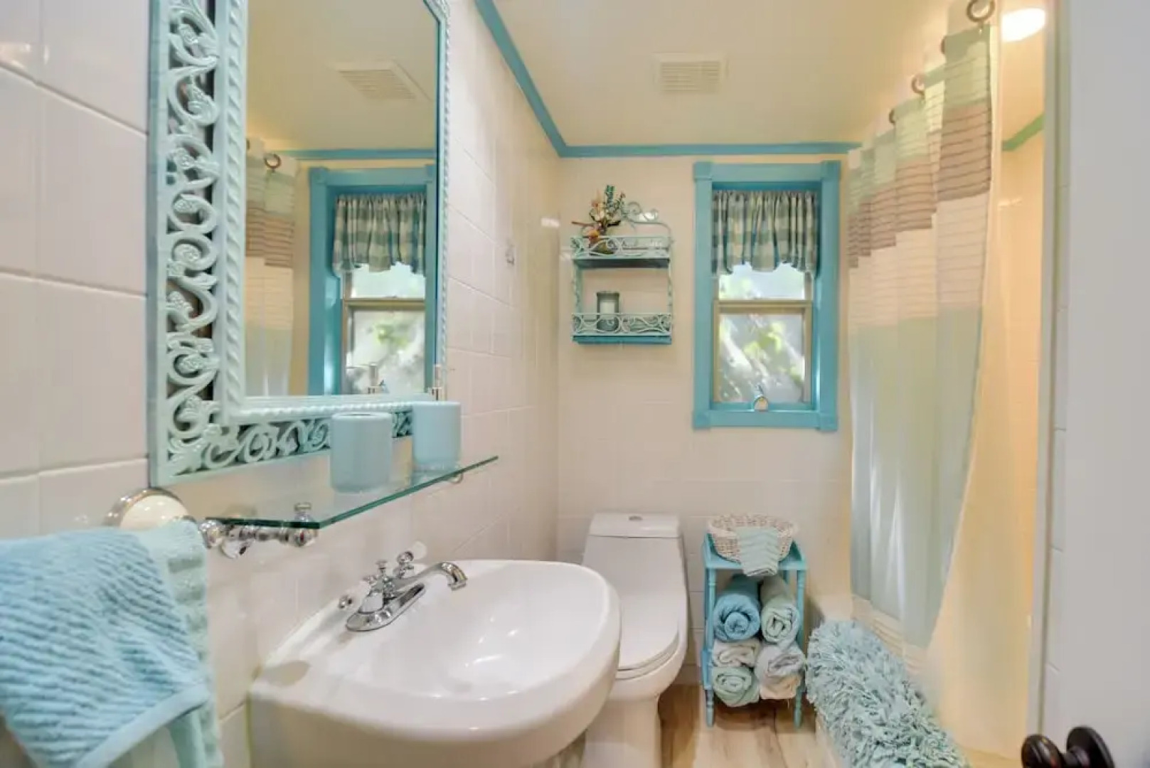 Riverfront Getaway w/ Hot Tub & Game Room!