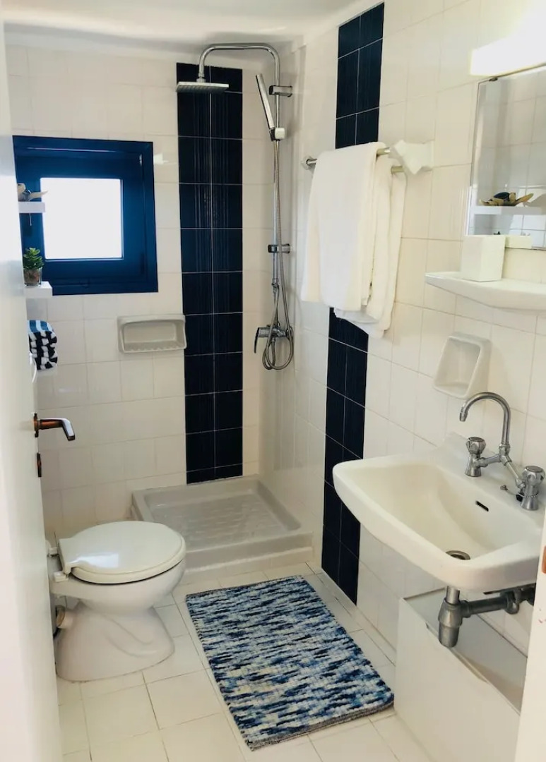 Aphrodite and Apollo Apartments