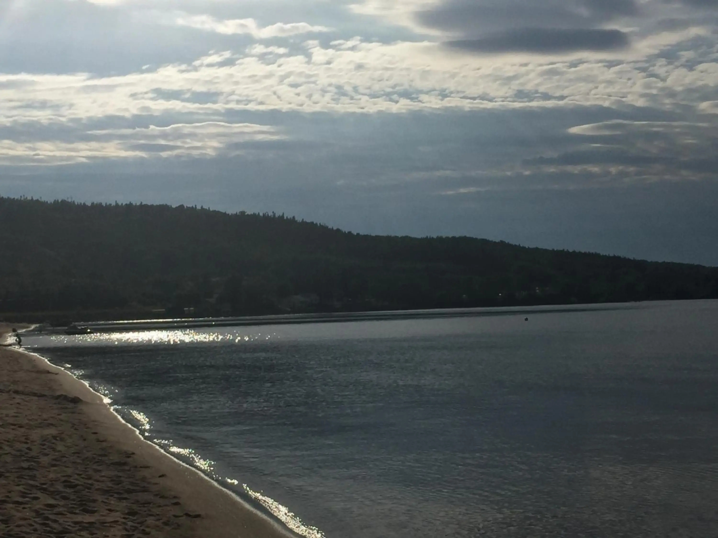 Les pieds dans le sable