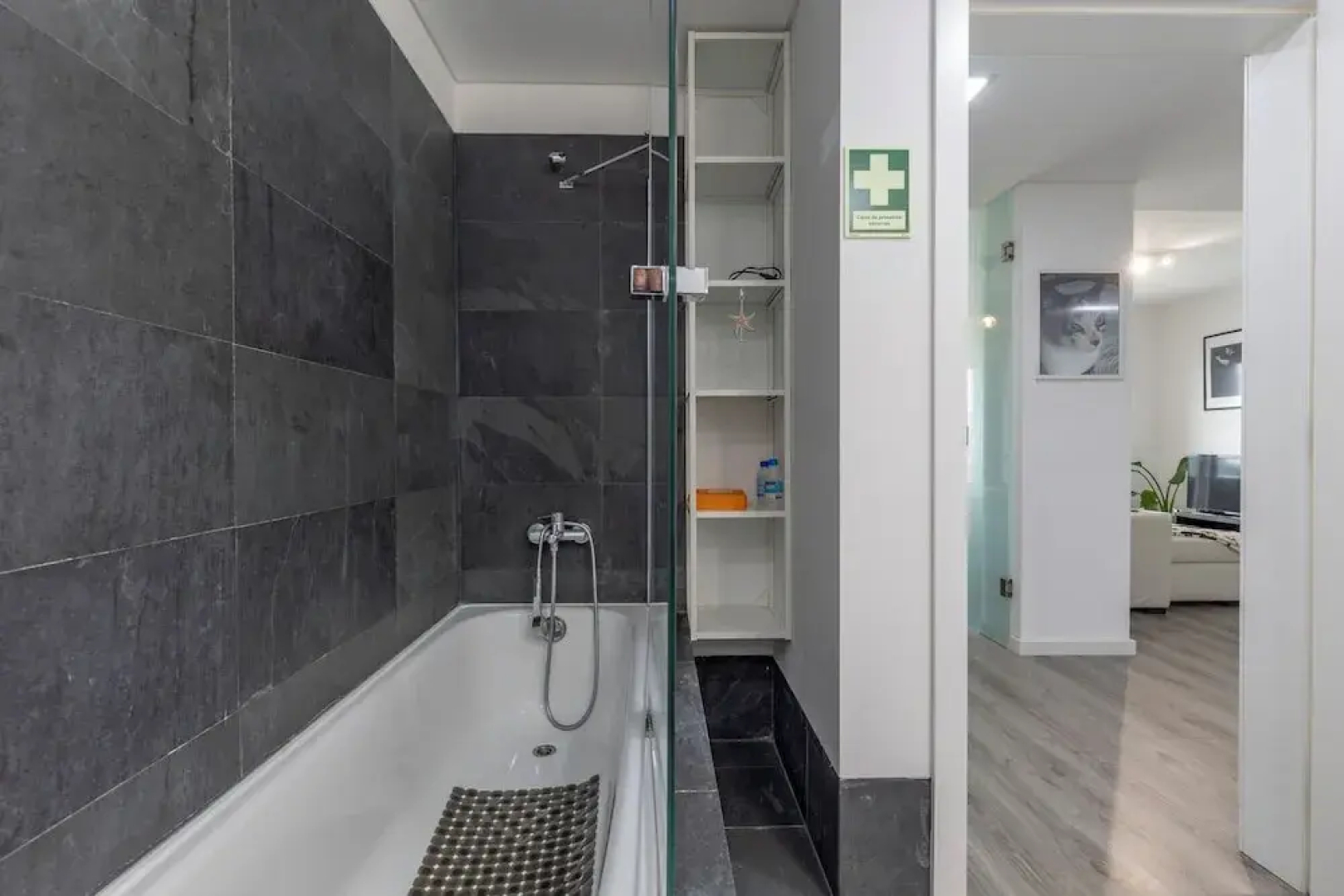 Cliffs Apartment - Astonishing bay view