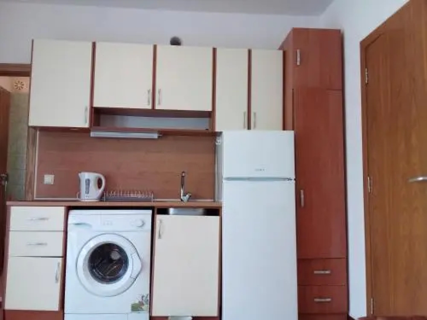 Sunny View Apartment