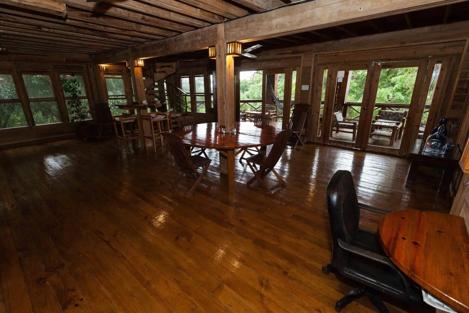 Roatan Bed & Breakfast Apartments