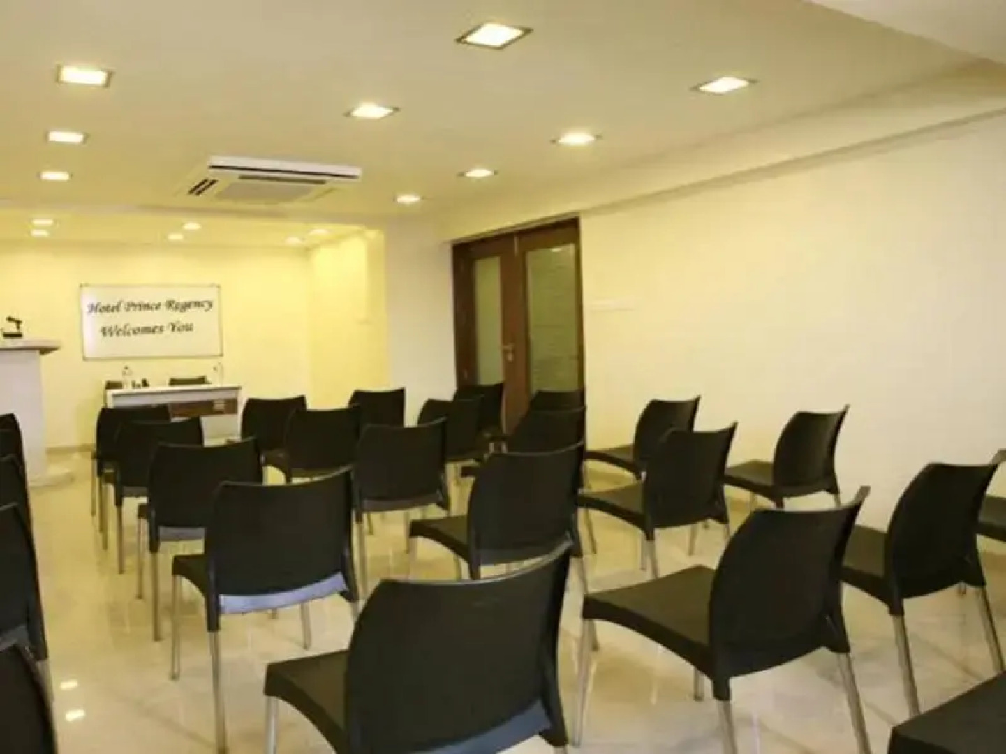 Hotel Prince Regency