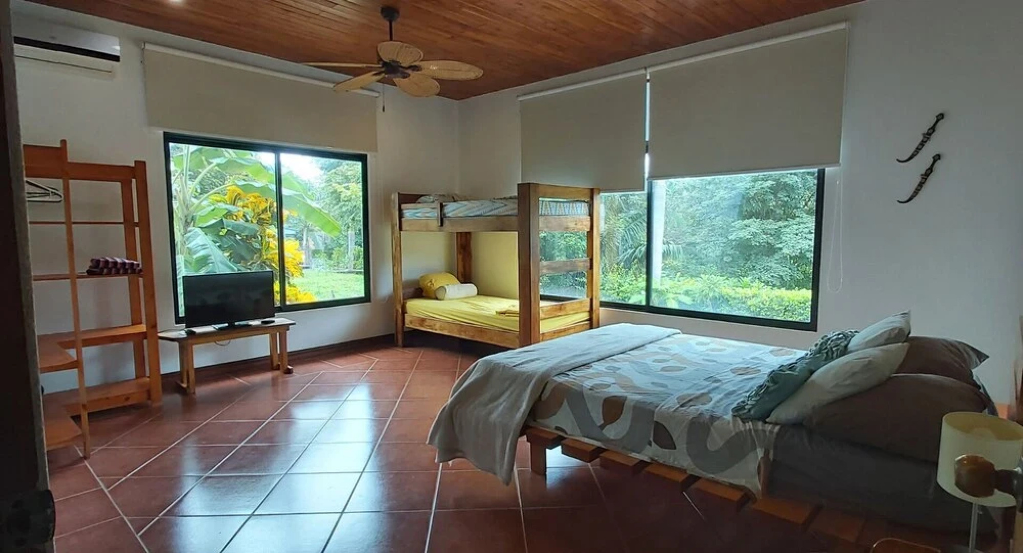 Casa Alice Surf Lodge - Hostel