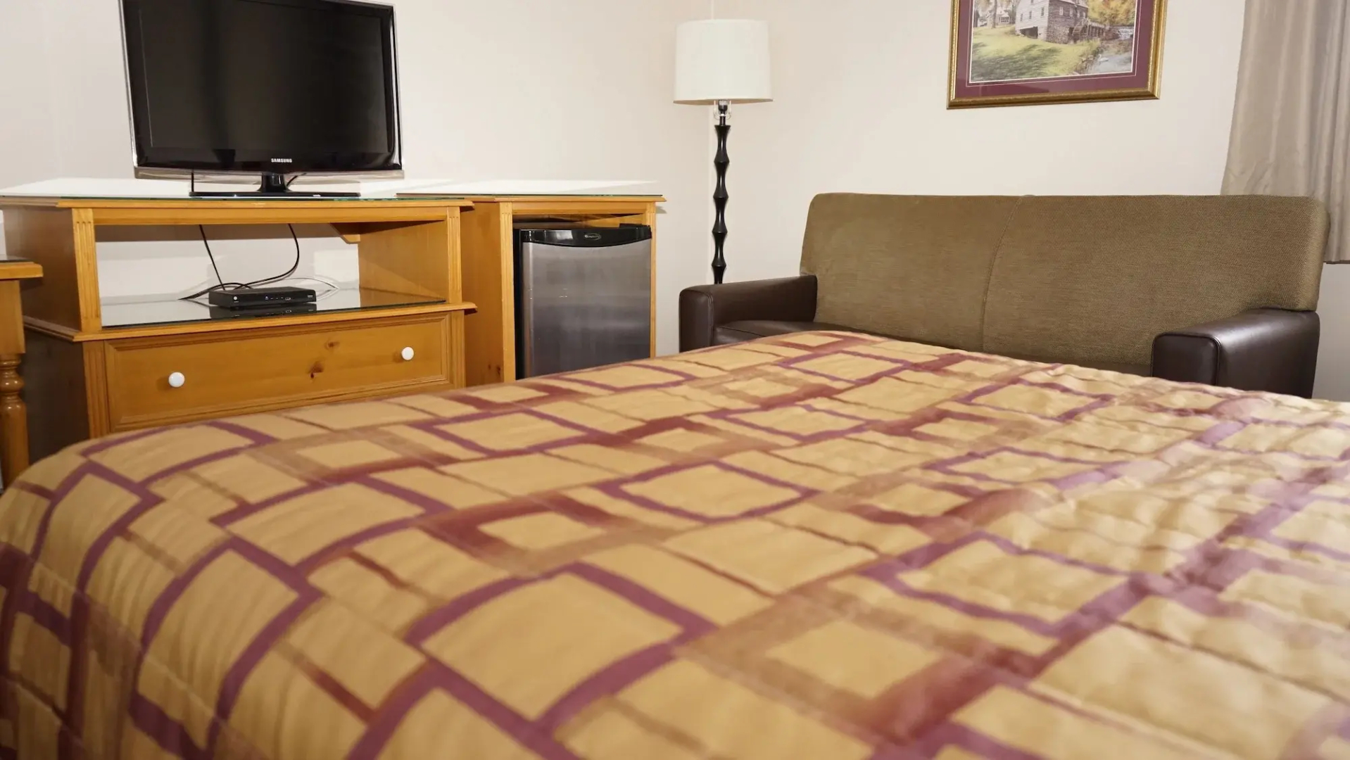 McIntosh Country Inn & Conference Centre in Canada