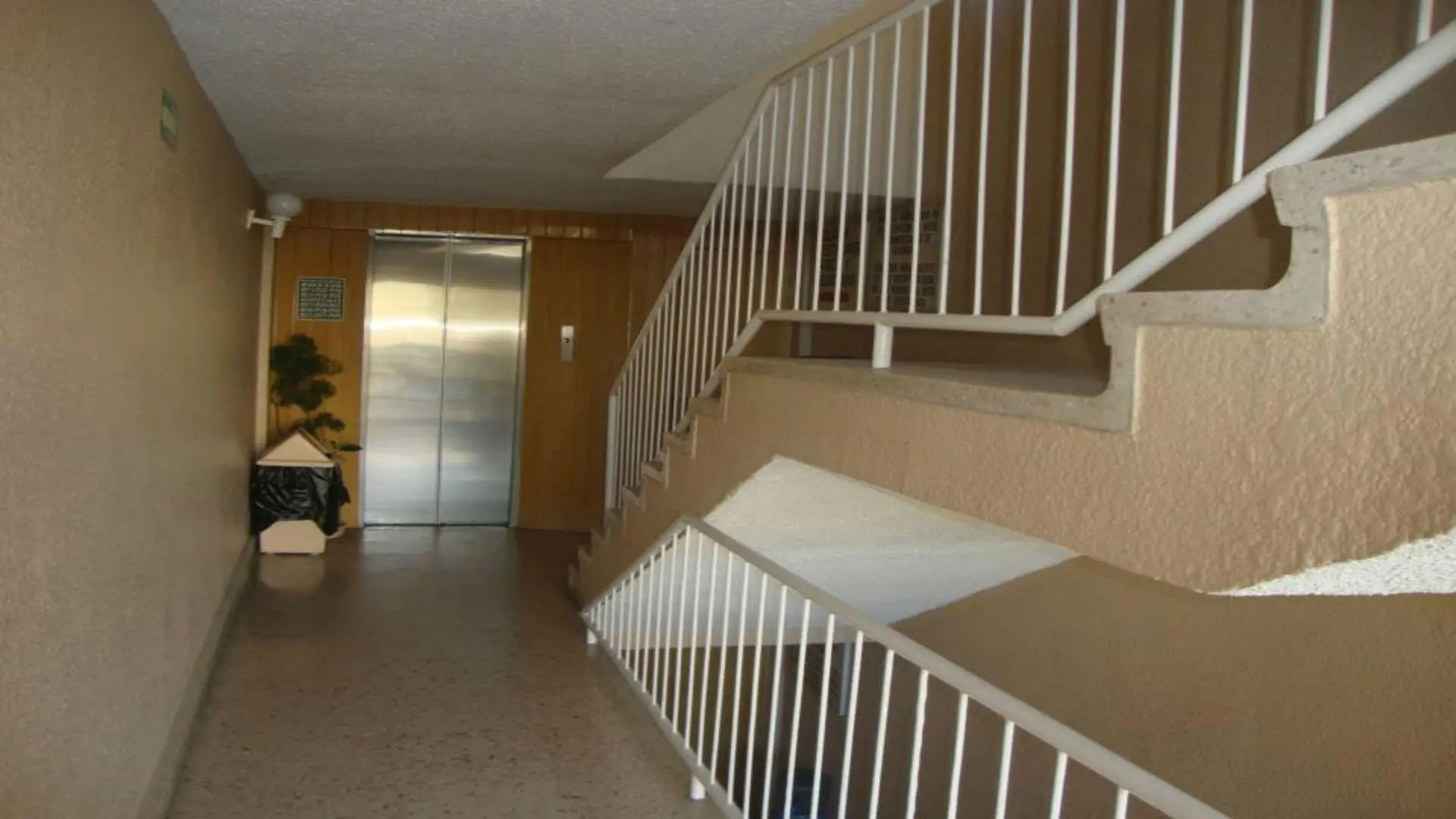 Sands Acapulco Hotel & Bungalows