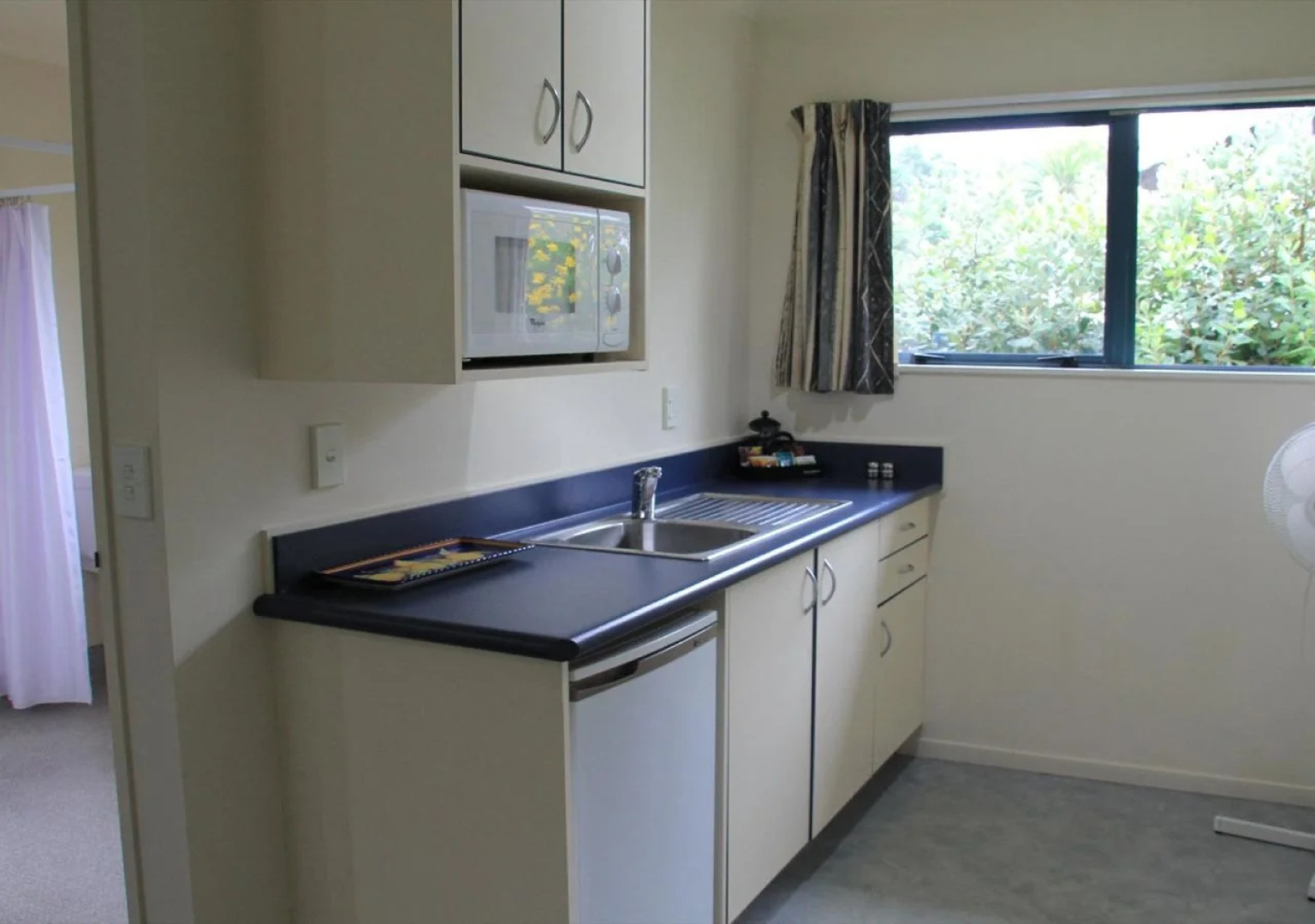 Bassingers Motor Lodge