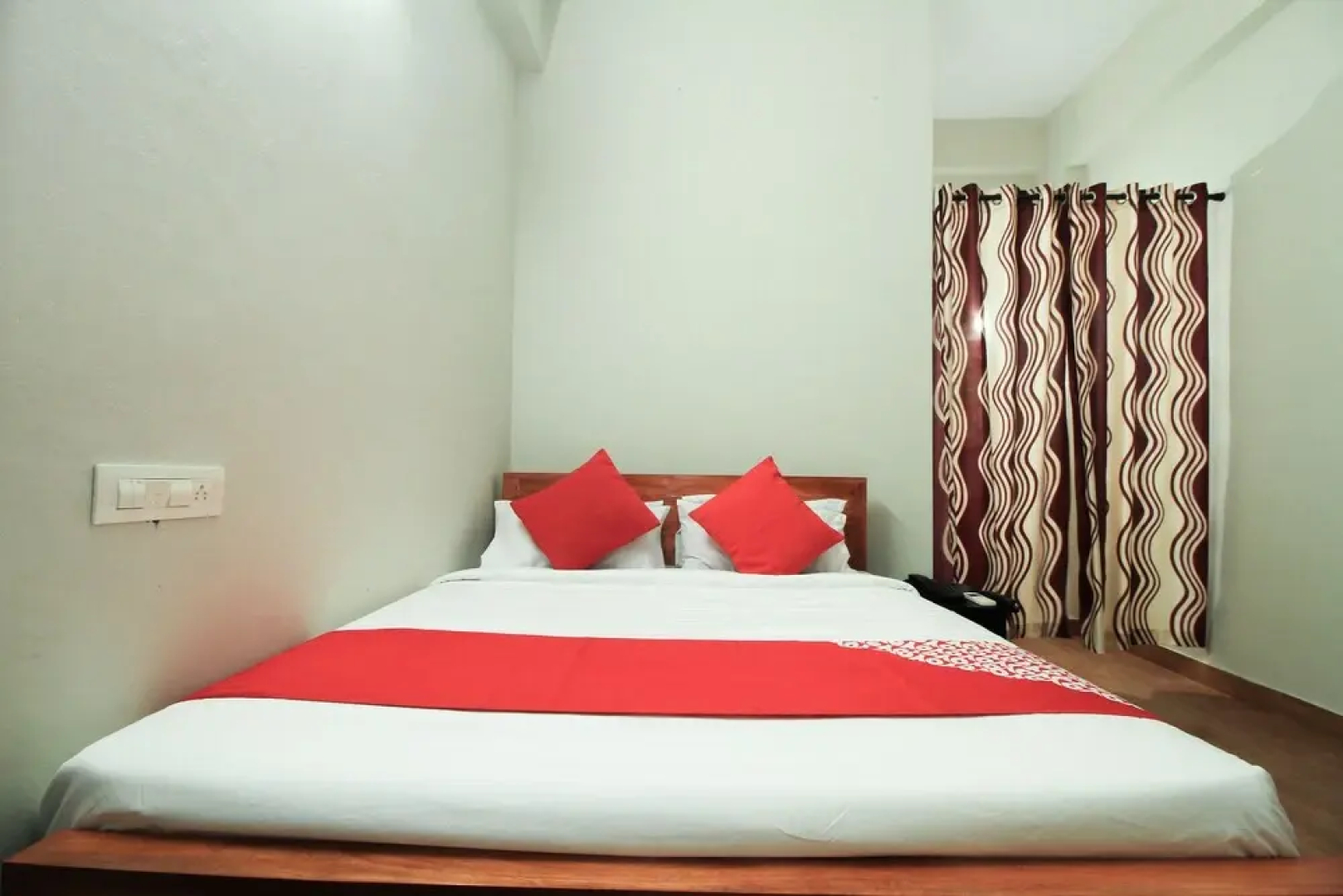 OYO 28470 Chaliyar Inn