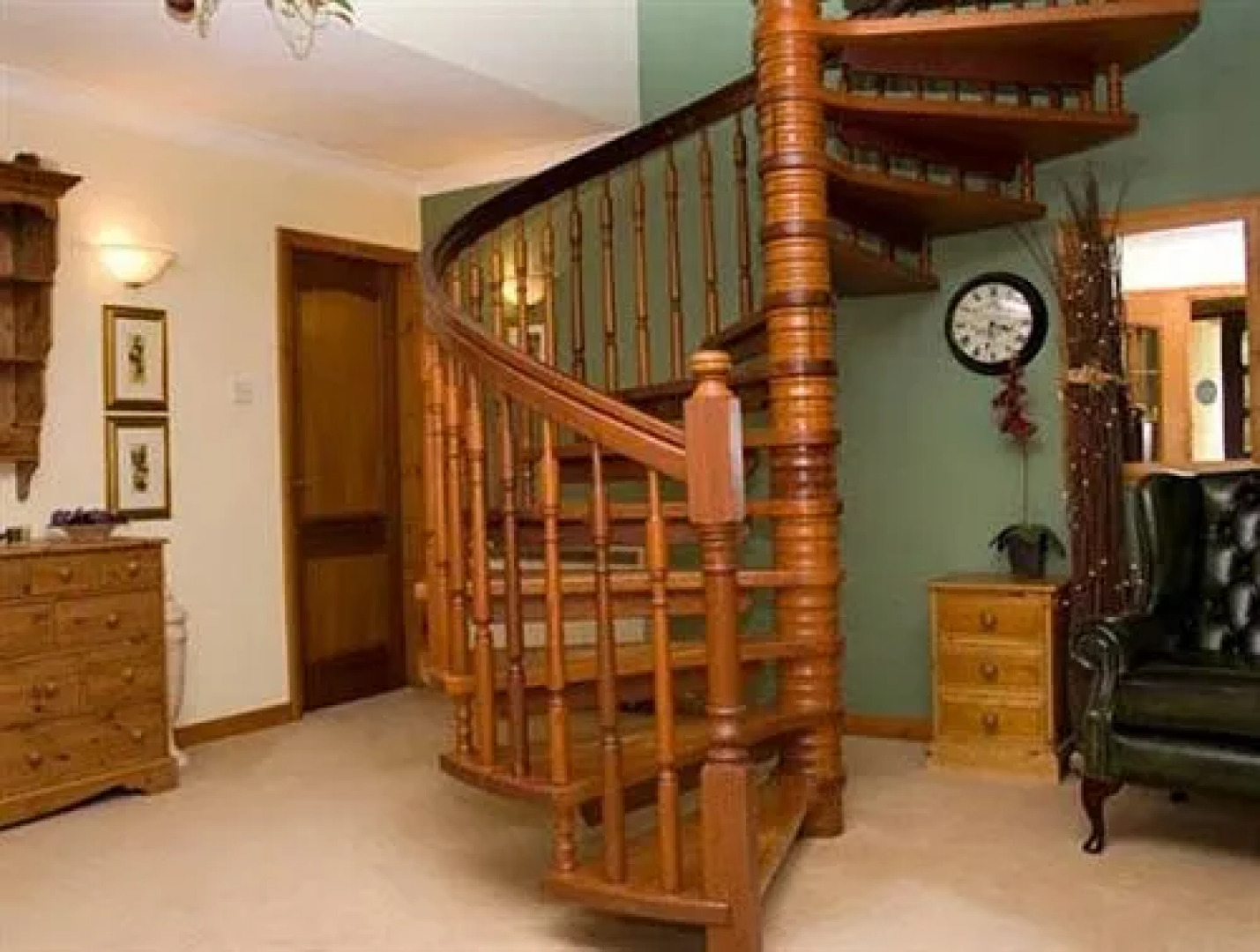 Riverside Lodge Gardens