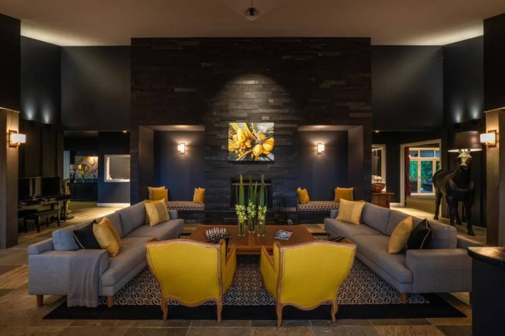 Woodhouse Mountain Lodge