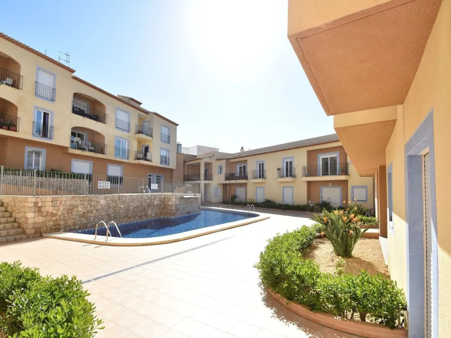 Magnificent Apartment, Beautiful View Towards the Mountains Shared Swimming Pool