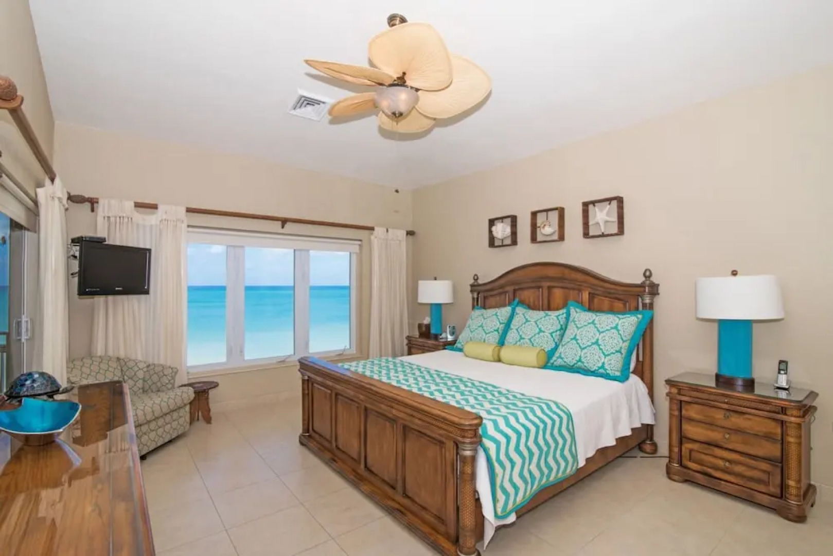 Laguna Del Mar by Cayman Villas