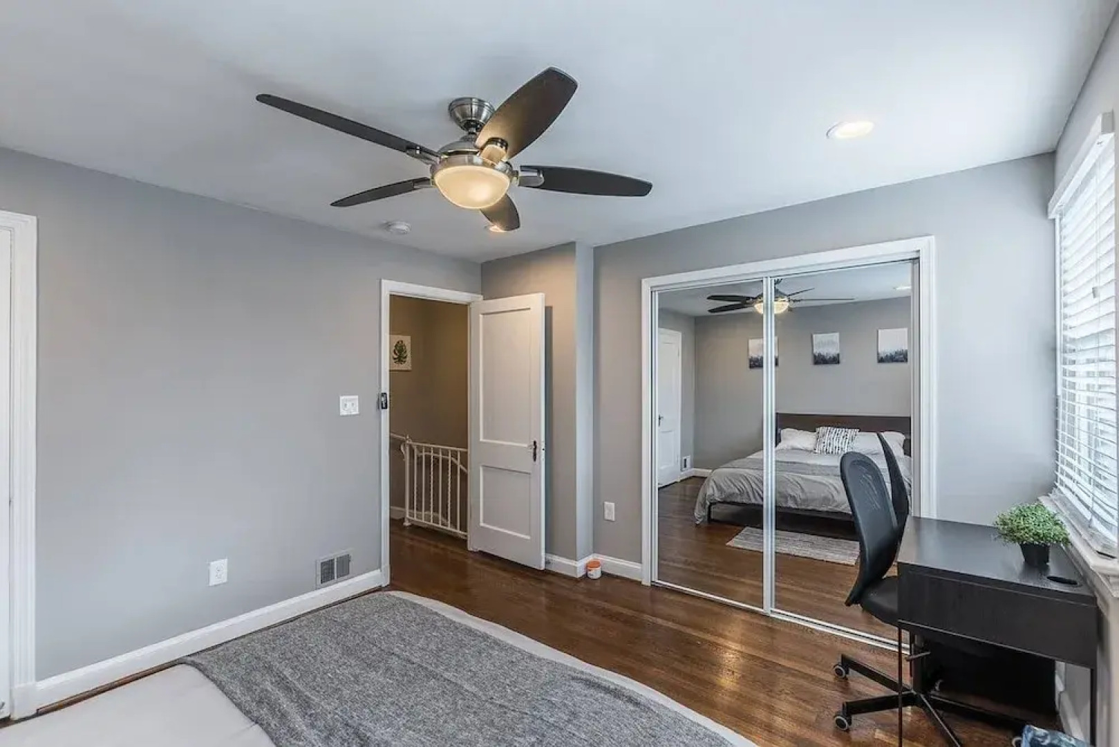 Beautiful 3br/2ba House with cozy backyard by CozySuites