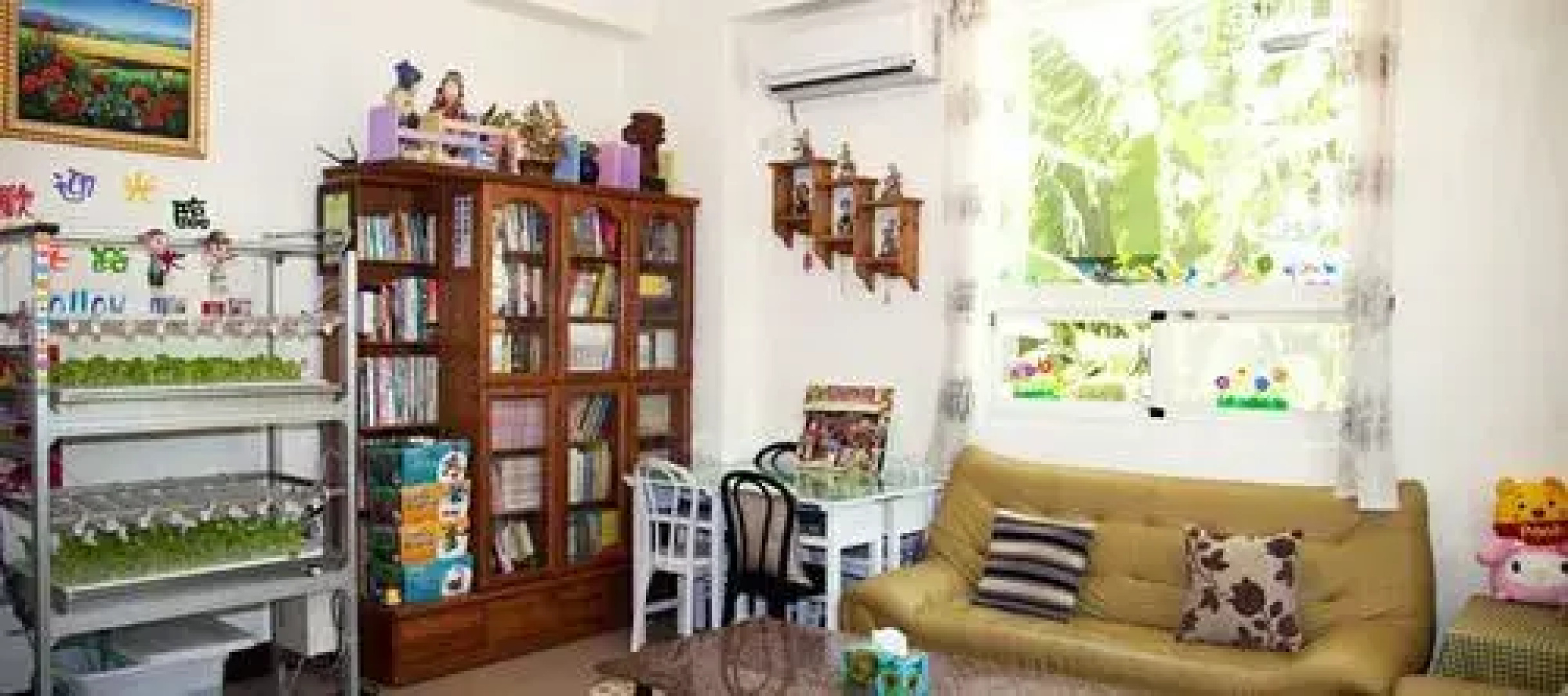 Follow Me Sweet House Bed & Breakfast