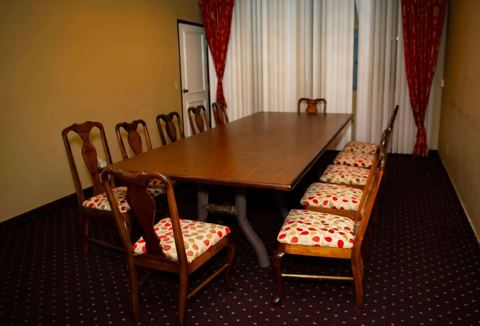 Ramada Plaza by Wyndham Garden Grove/Anaheim South