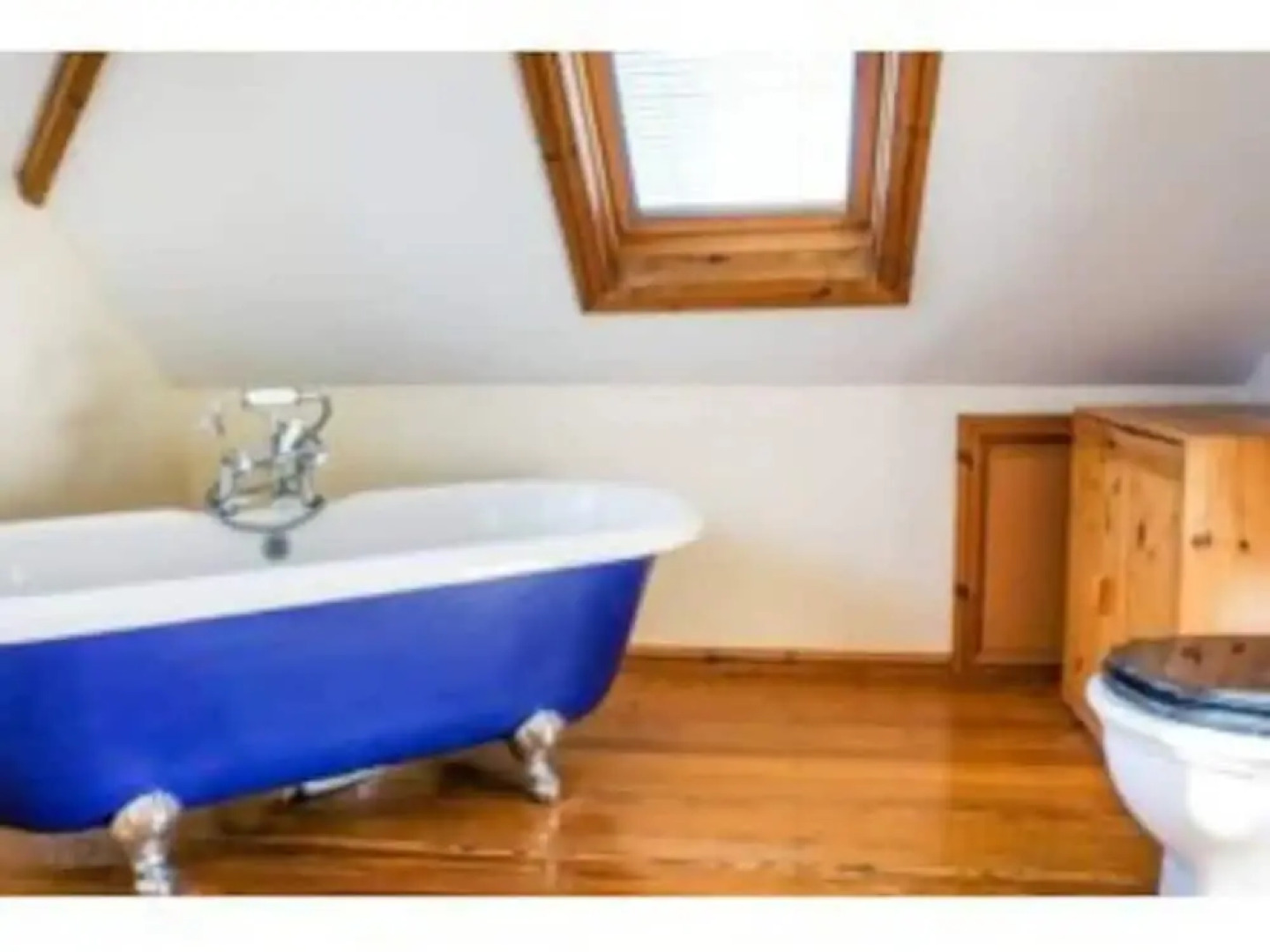 Build Your Memories hot tub Garden Sleeps 14 or 16