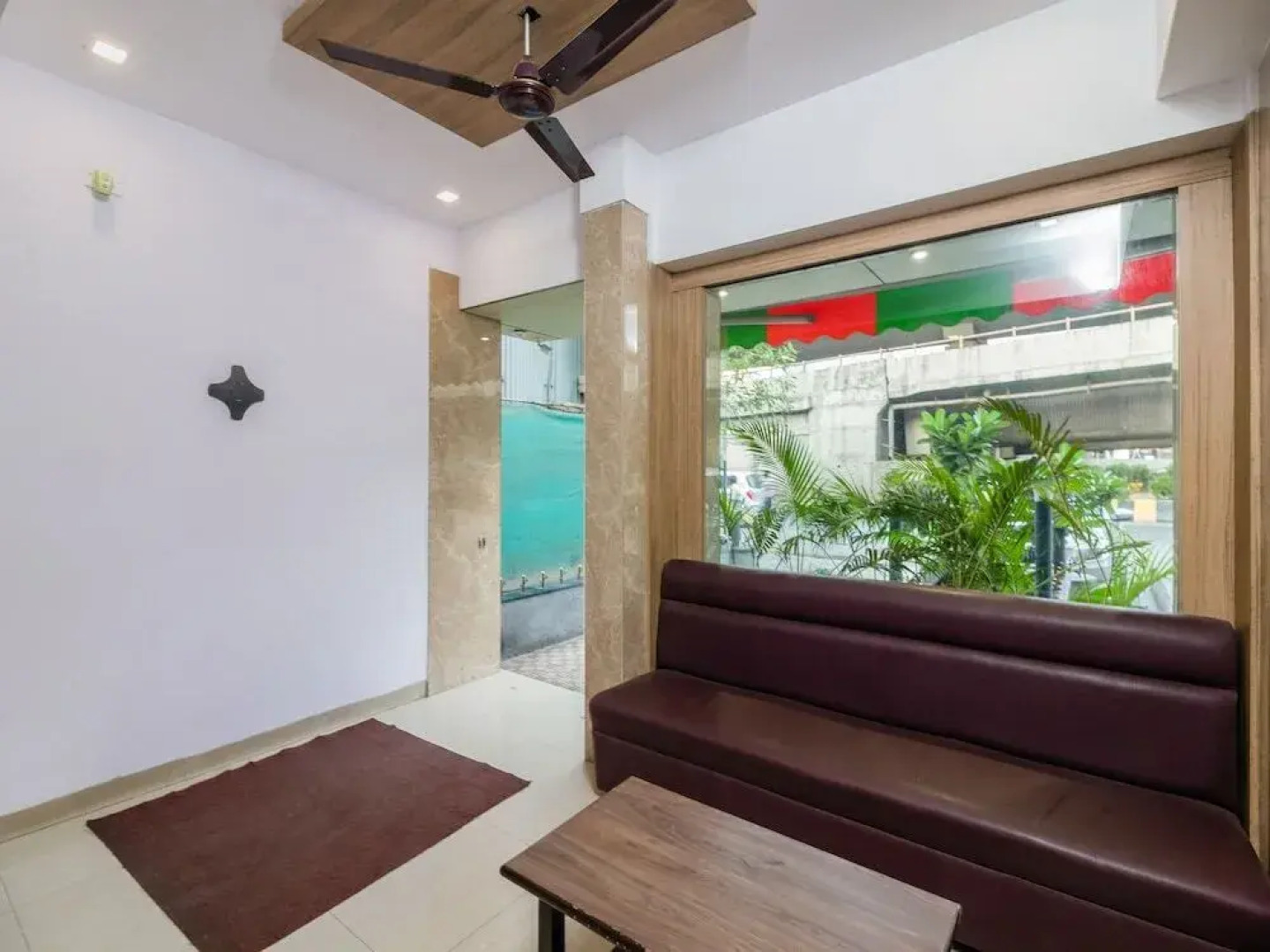 OYO 394 Hotel Panvel Palace