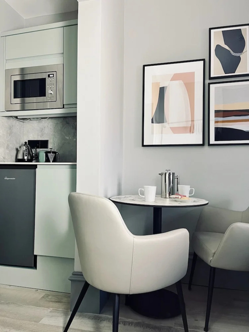 Room in the Borders - 1 Sime Place