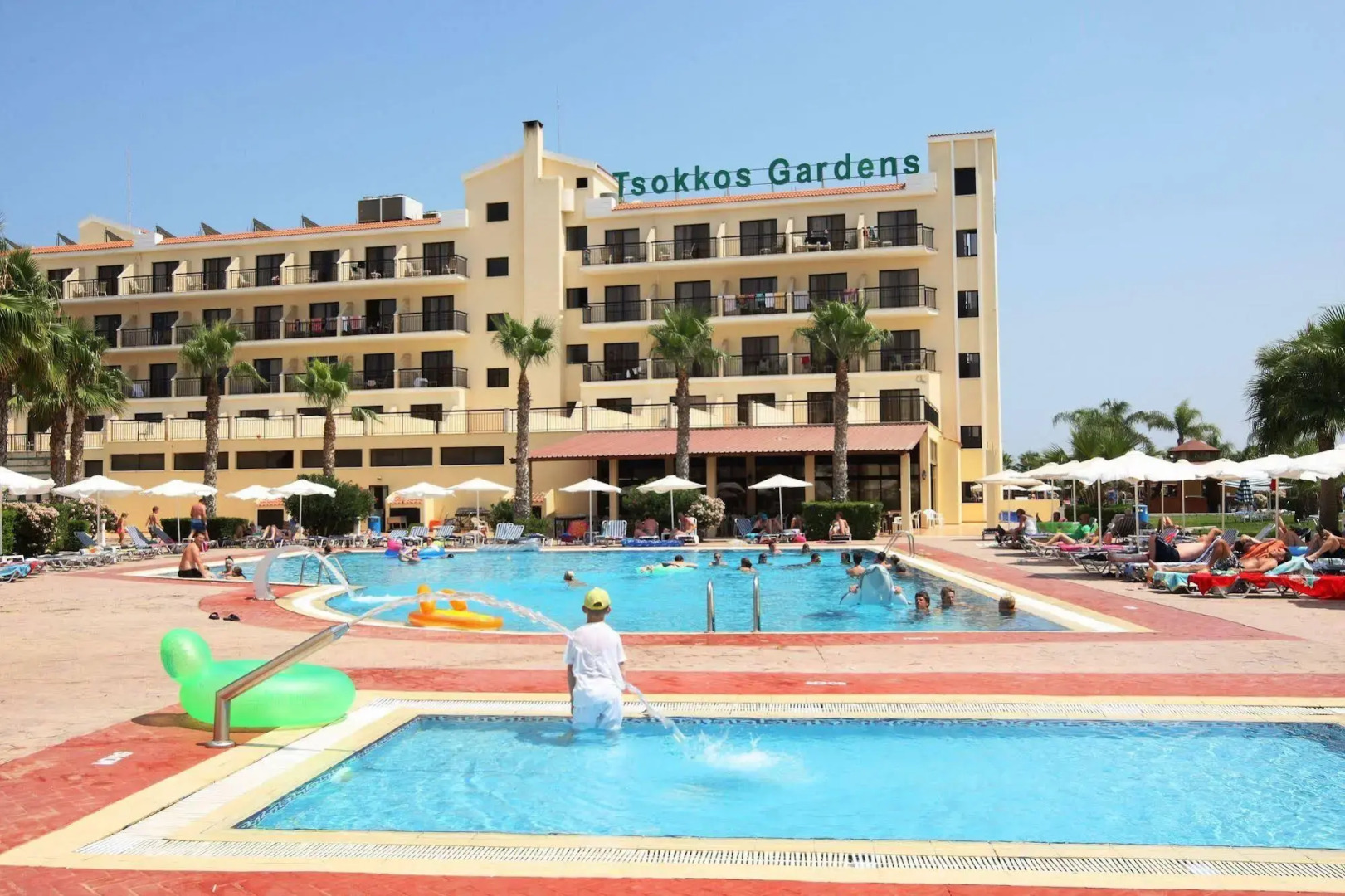 Tsokkos Gardens Hotel & Apartments
