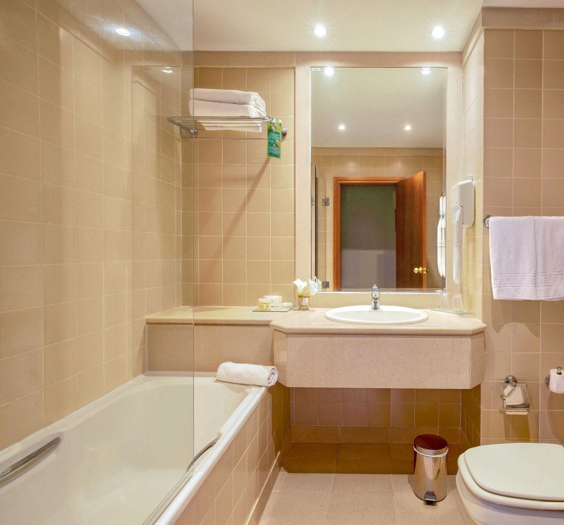 Отель Verdi Santarem