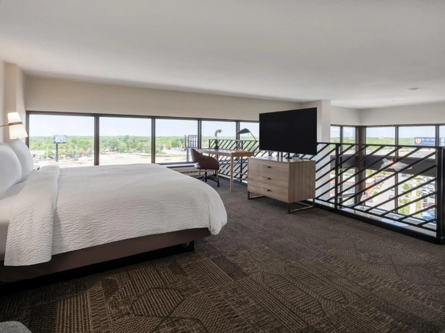 Staybridge Suites Chicago O'Hare - Rosemont by IHG